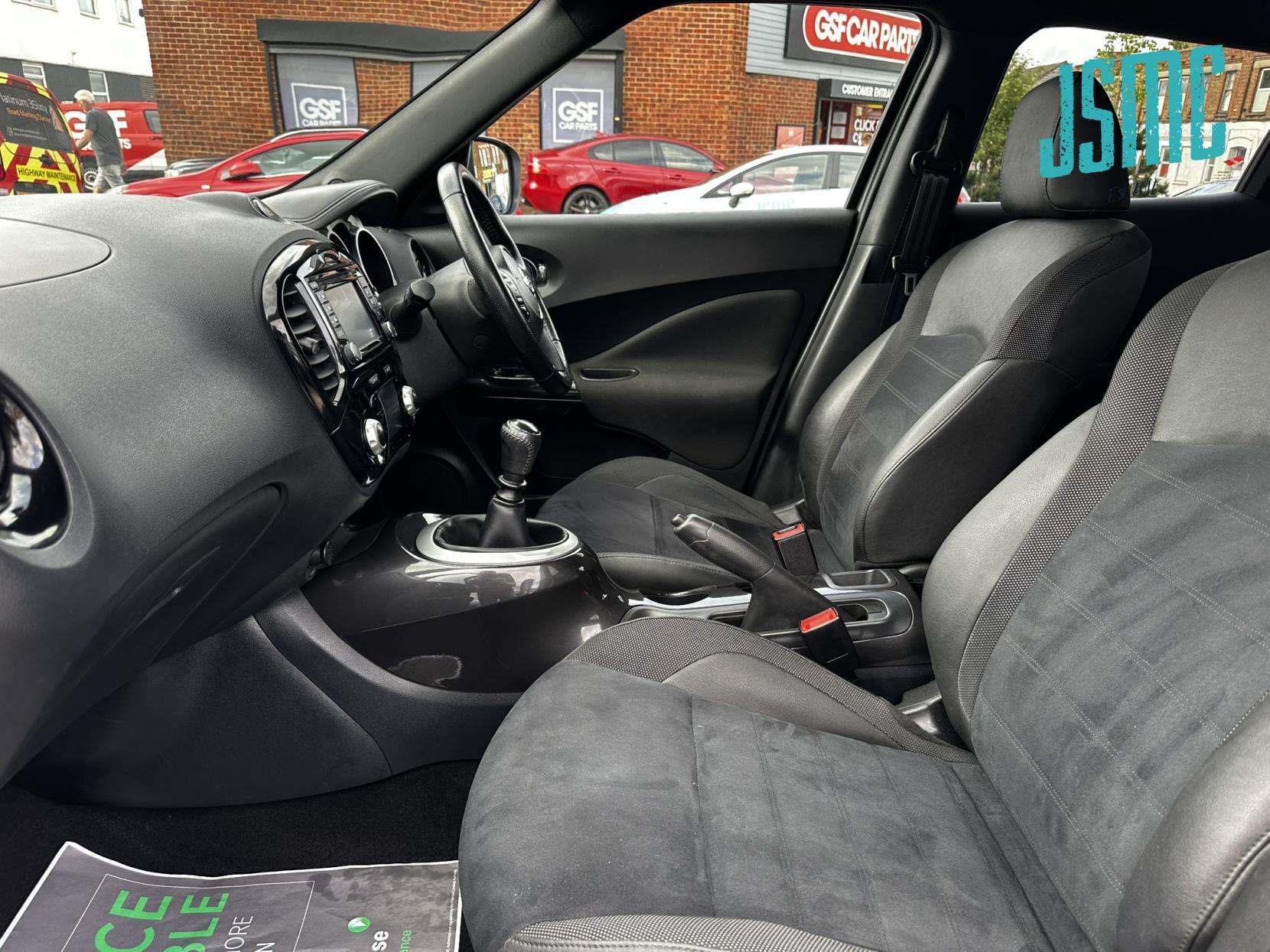 Nissan Juke 1.2 DIG-T N-Connecta SUV 5dr Petrol Manual Euro 6 (s/s) (115 ps)