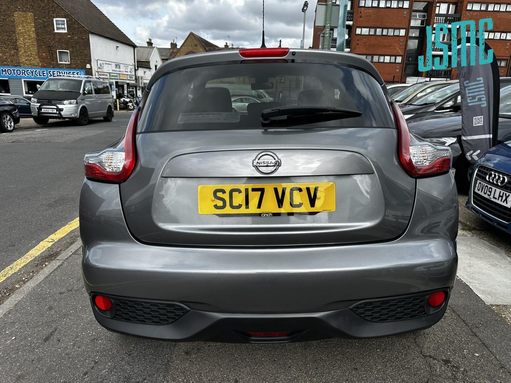 Nissan Juke 1.2 DIG-T N-Connecta SUV 5dr Petrol Manual Euro 6 (s/s) (115 ps)