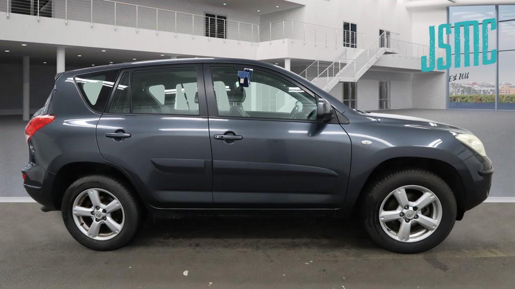 Toyota RAV4 2.0 XT5 SUV 5dr Petrol Manual 4WD (209 g/km, 150 bhp)