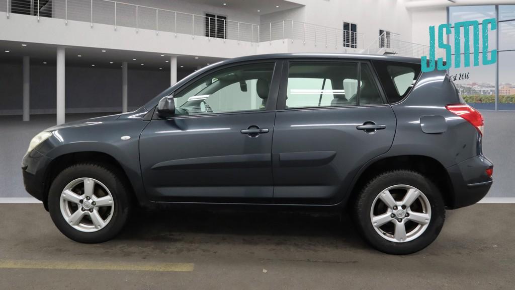 Toyota RAV4 2.0 XT5 SUV 5dr Petrol Manual 4WD (209 g/km, 150 bhp)