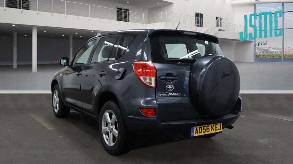 Toyota RAV4 2.0 XT5 SUV 5dr Petrol Manual 4WD (209 g/km, 150 bhp)