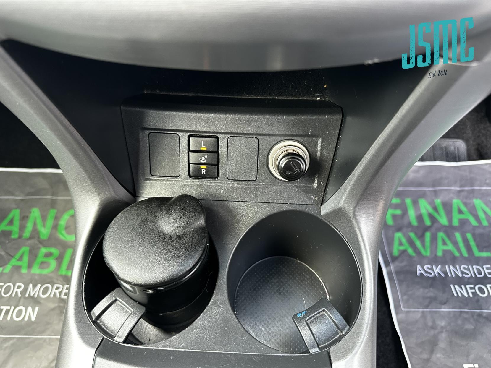 Toyota RAV4 2.0 XT5 SUV 5dr Petrol Manual 4WD (209 g/km, 150 bhp)