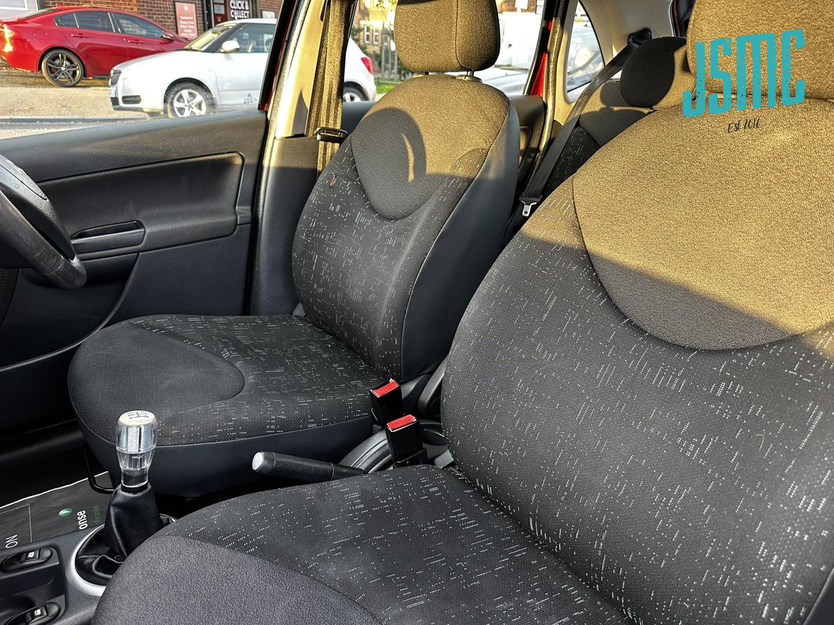 Citroen C3 1.4i Cool Hatchback 5dr Petrol Manual (145 g/km, 72 bhp)