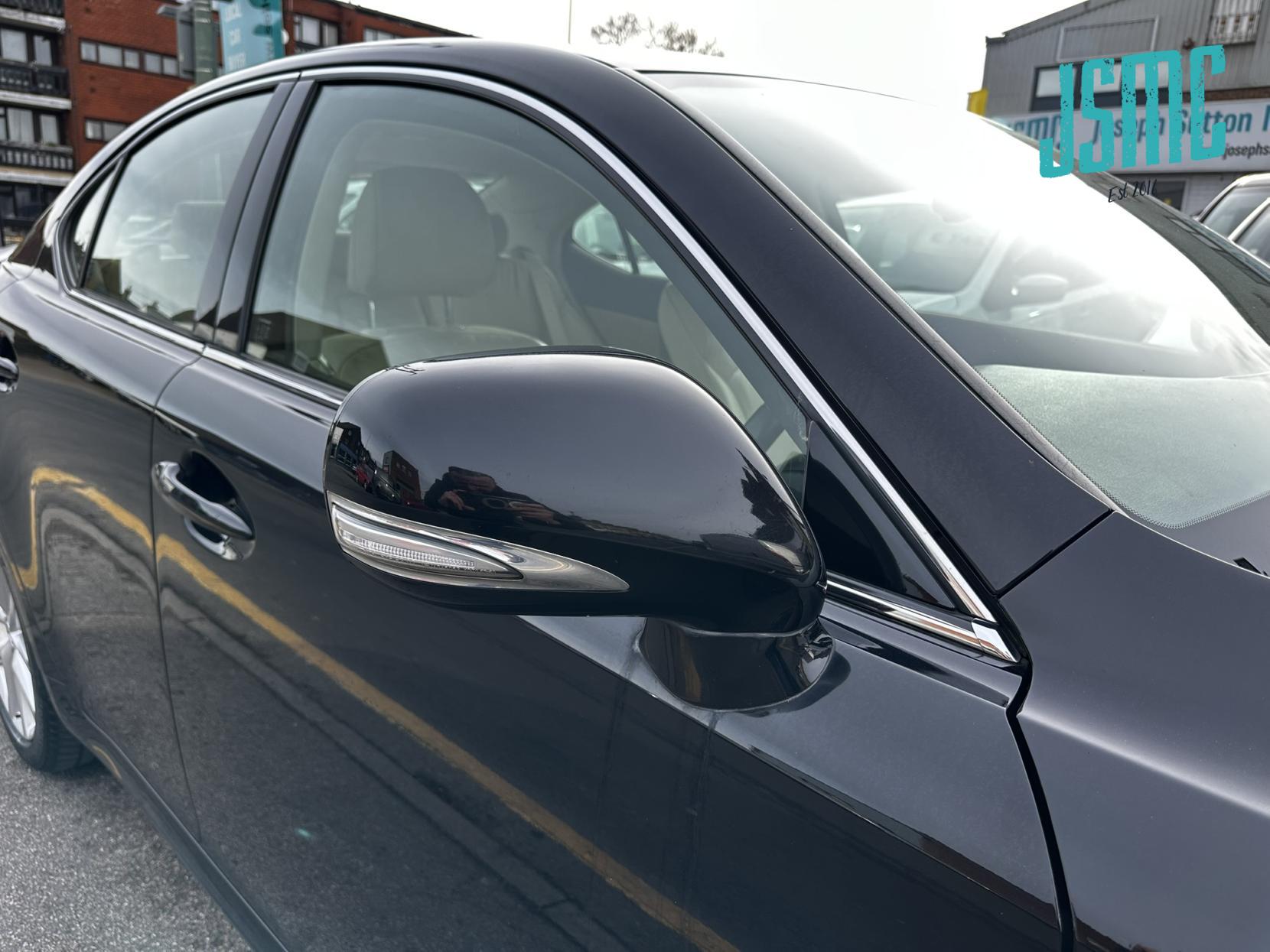 Lexus IS 2.2 200d Advance Saloon 4dr Diesel Manual Euro 5 (150 ps)