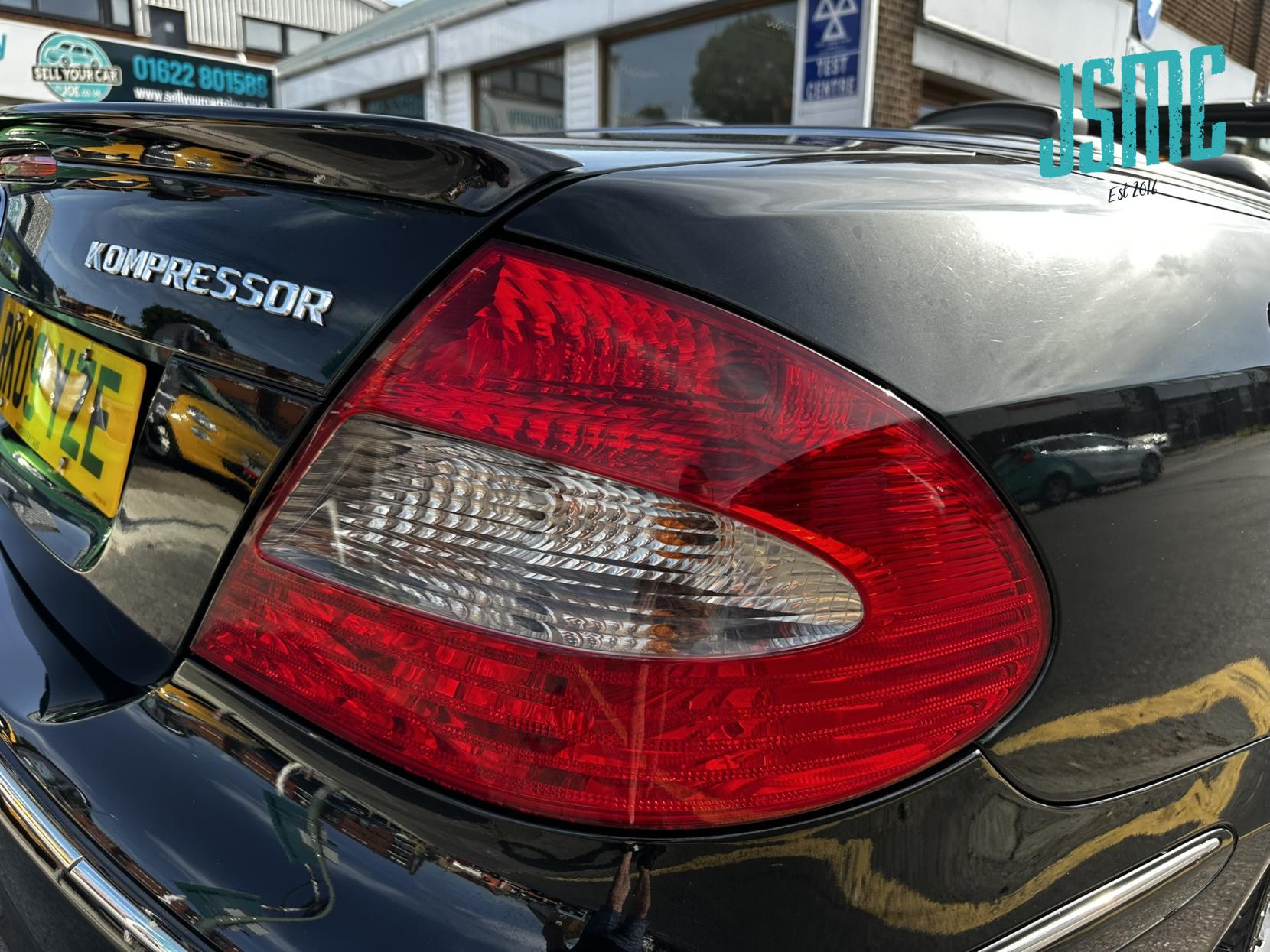 Mercedes-Benz CLK 1.8 CLK200 Kompressor Sport Cabriolet 2dr Petrol Automatic (214 g/km, 184 bhp)