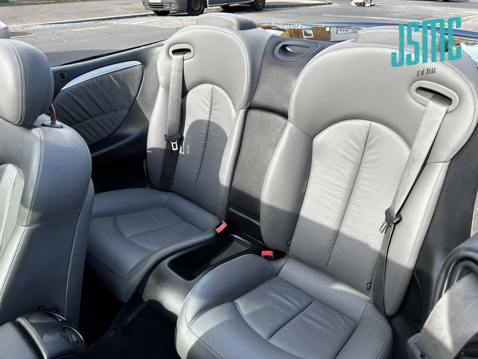 Mercedes-Benz CLK 1.8 CLK200 Kompressor Sport Cabriolet 2dr Petrol Automatic (214 g/km, 184 bhp)