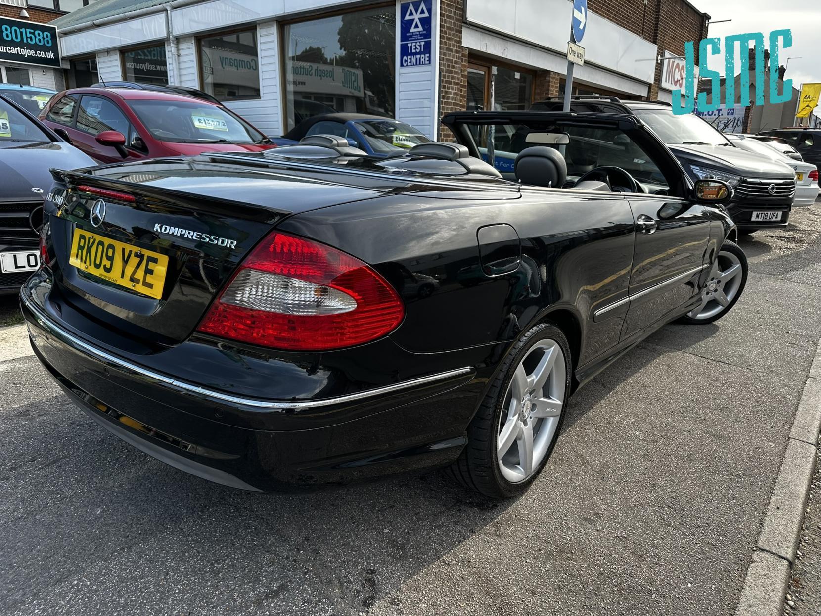 Mercedes-Benz CLK 1.8 CLK200 Kompressor Sport Cabriolet 2dr Petrol Automatic (214 g/km, 184 bhp)