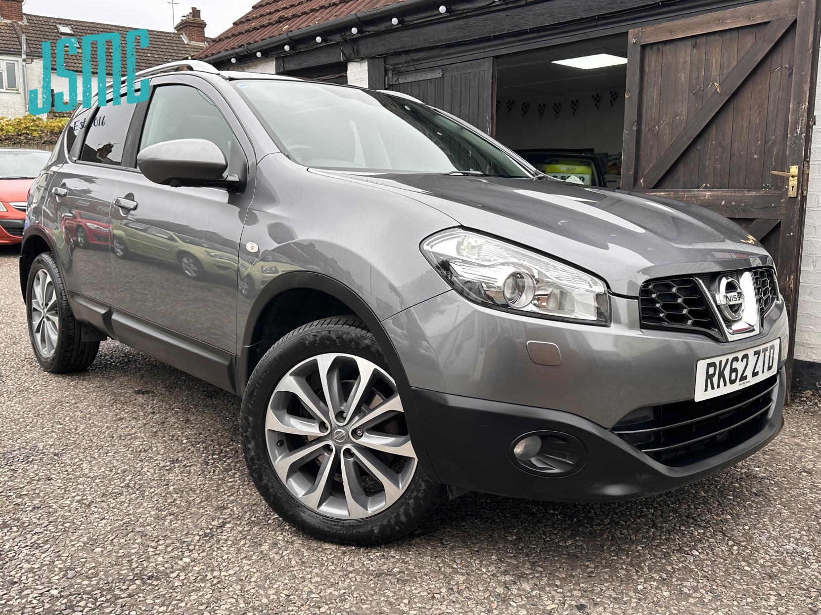 Nissan Qashqai 1.6 Tekna SUV 5dr Petrol Manual 2WD Euro 5 (117 ps)