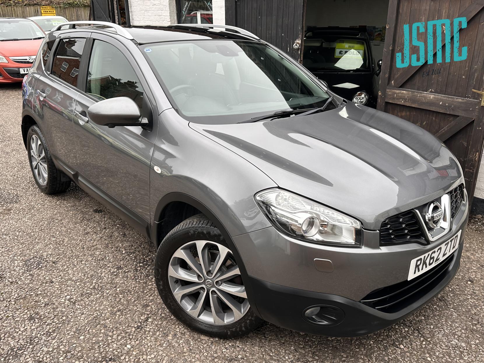 Nissan Qashqai 1.6 Tekna SUV 5dr Petrol Manual 2WD Euro 5 (117 ps)