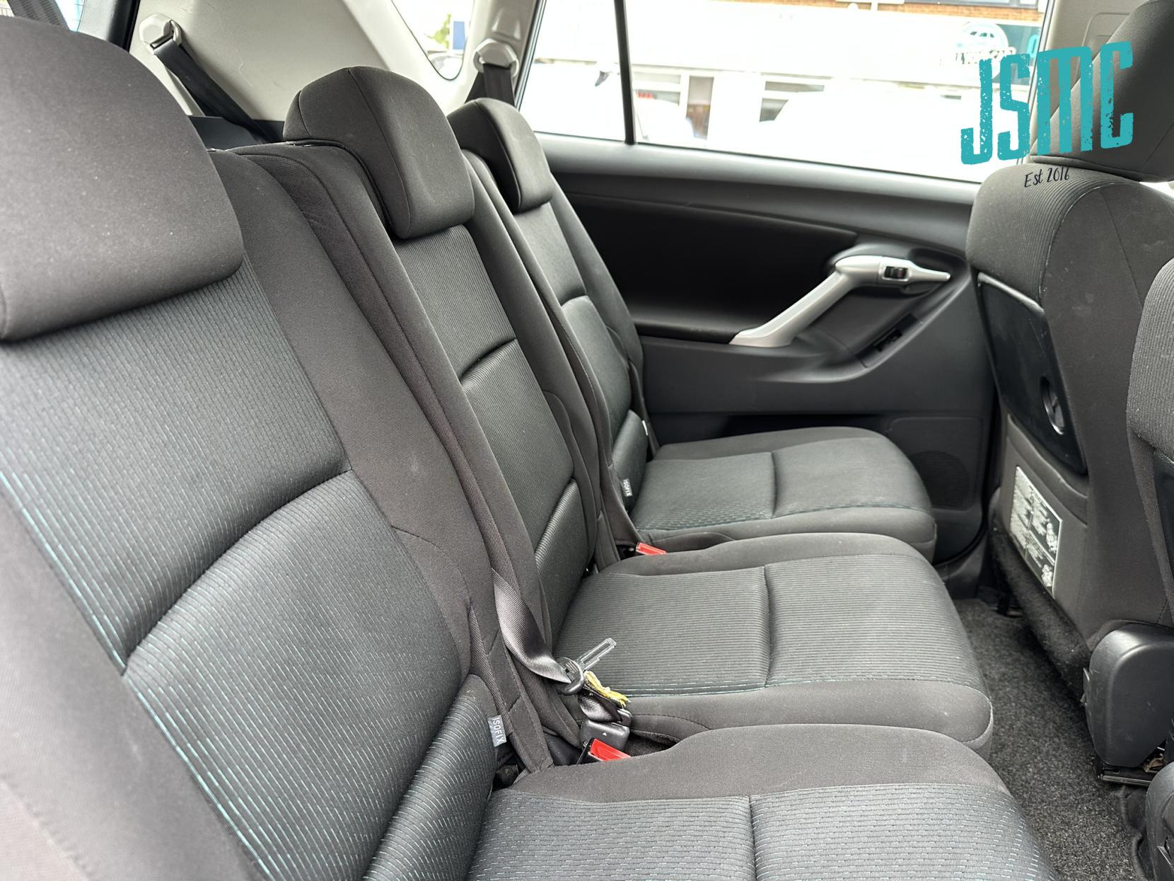 Toyota Verso 1.8 V-Matic TR MPV 5dr Petrol Multidrive S Euro 5 (147 ps)