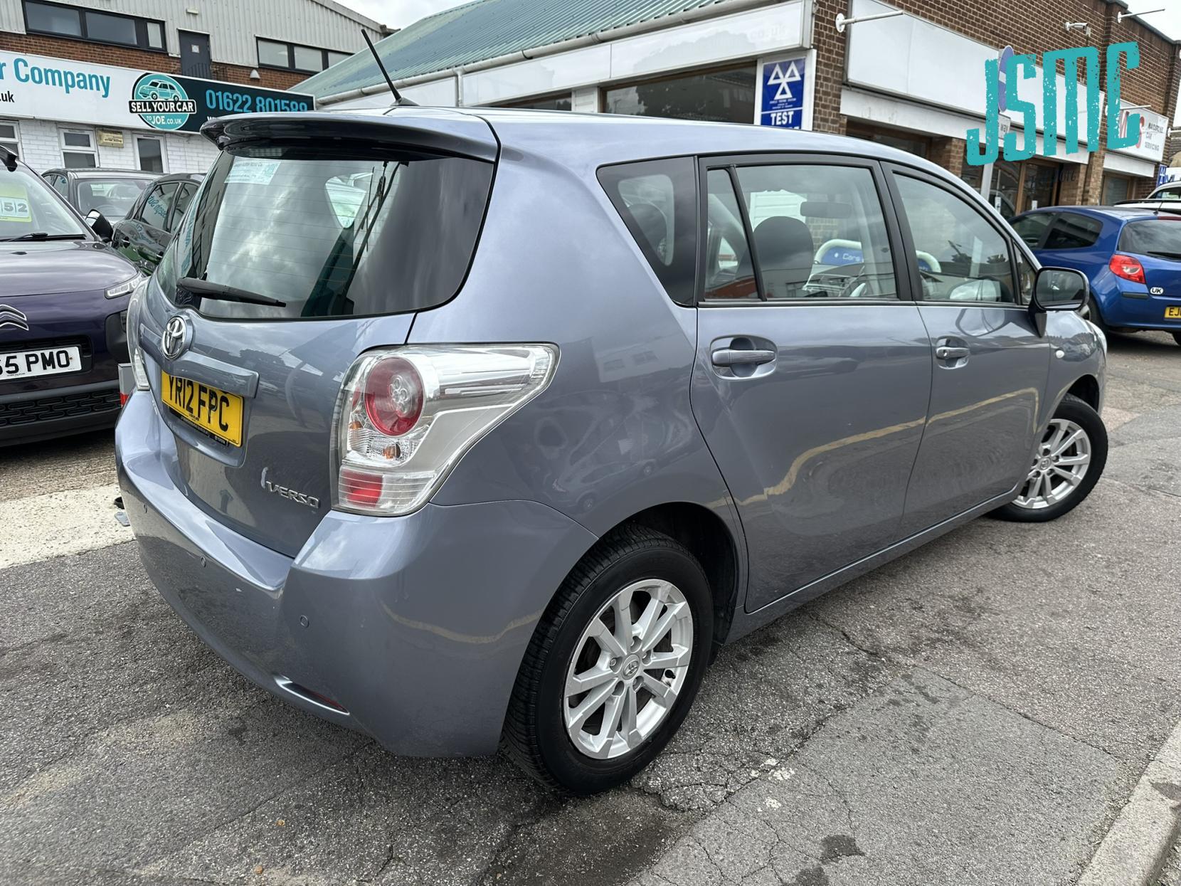 Toyota Verso 1.8 V-Matic TR MPV 5dr Petrol Multidrive S Euro 5 (147 ps)