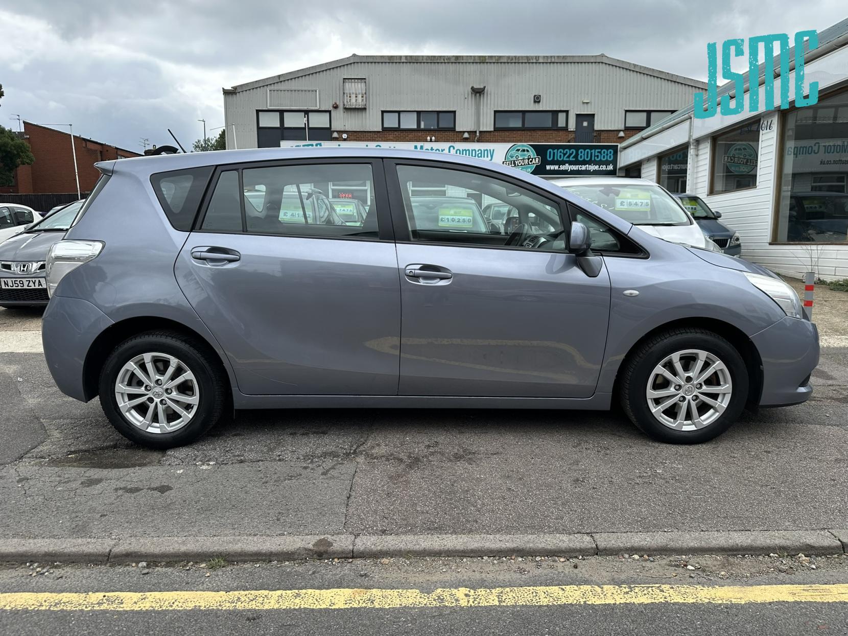 Toyota Verso 1.8 V-Matic TR MPV 5dr Petrol Multidrive S Euro 5 (147 ps)
