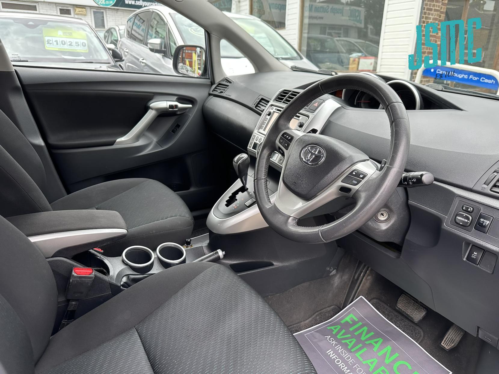 Toyota Verso 1.8 V-Matic TR MPV 5dr Petrol Multidrive S Euro 5 (147 ps)