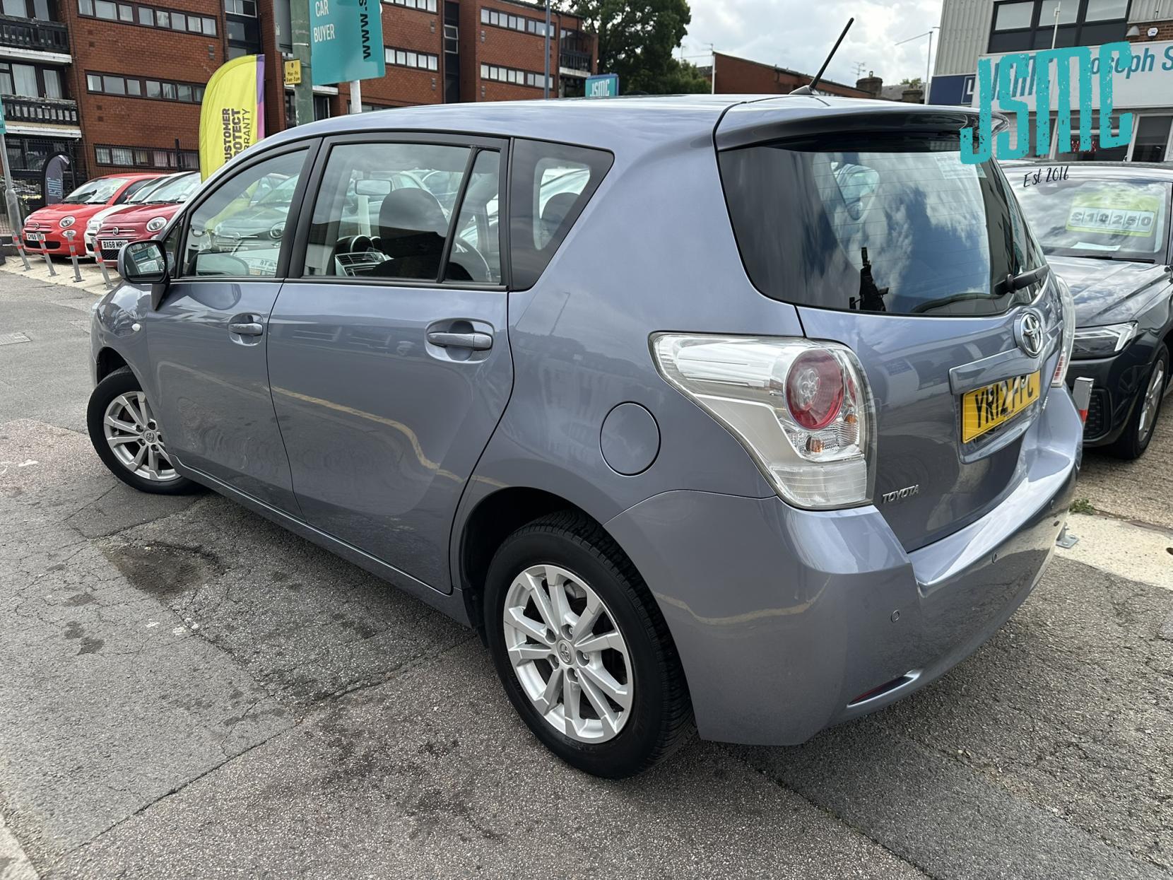 Toyota Verso 1.8 V-Matic TR MPV 5dr Petrol Multidrive S Euro 5 (147 ps)