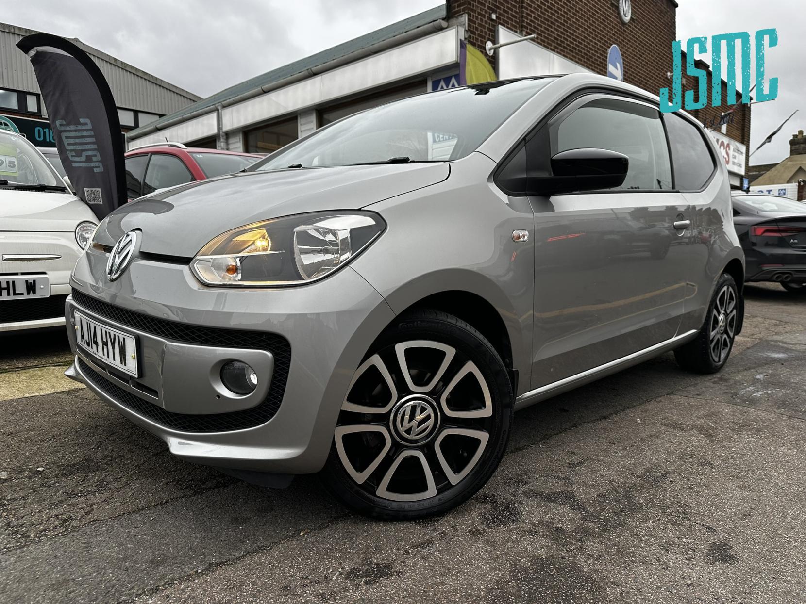 Volkswagen up! 1.0 Groove up! Hatchback 3dr Petrol Manual Euro 5 (75 ps)