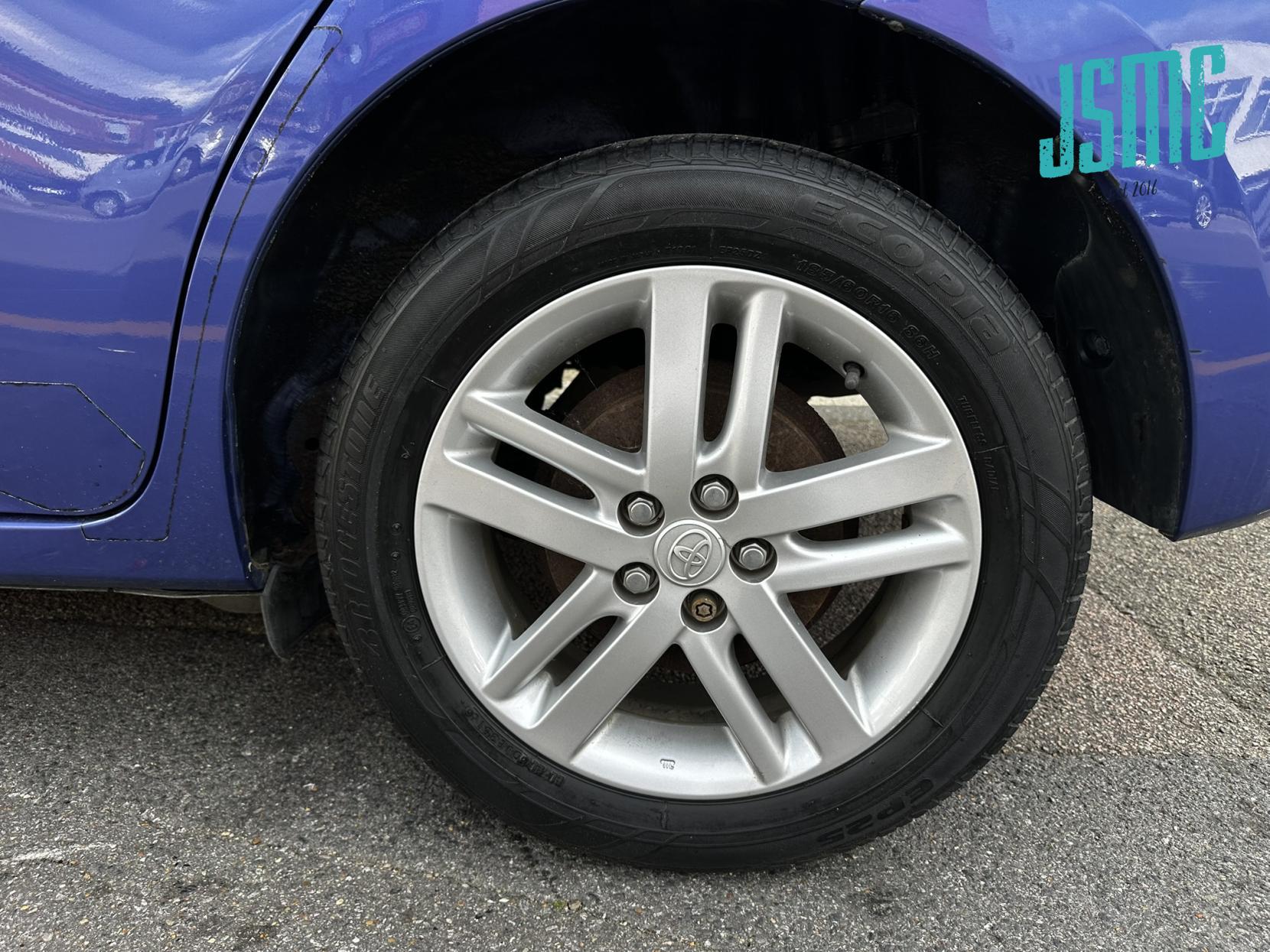 Toyota Verso S 1.33 Dual VVT-i T Spirit MPV 5dr Petrol Manual Euro 5 (98 ps)