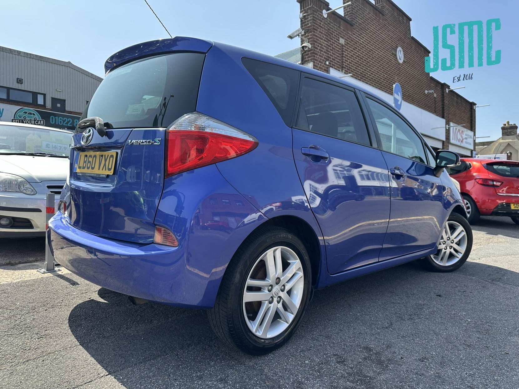 Toyota Verso S 1.33 Dual VVT-i T Spirit MPV 5dr Petrol Manual Euro 5 (98 ps)
