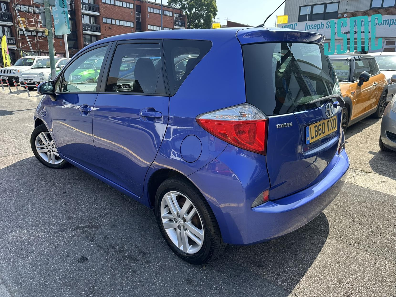Toyota Verso S 1.33 Dual VVT-i T Spirit MPV 5dr Petrol Manual Euro 5 (98 ps)