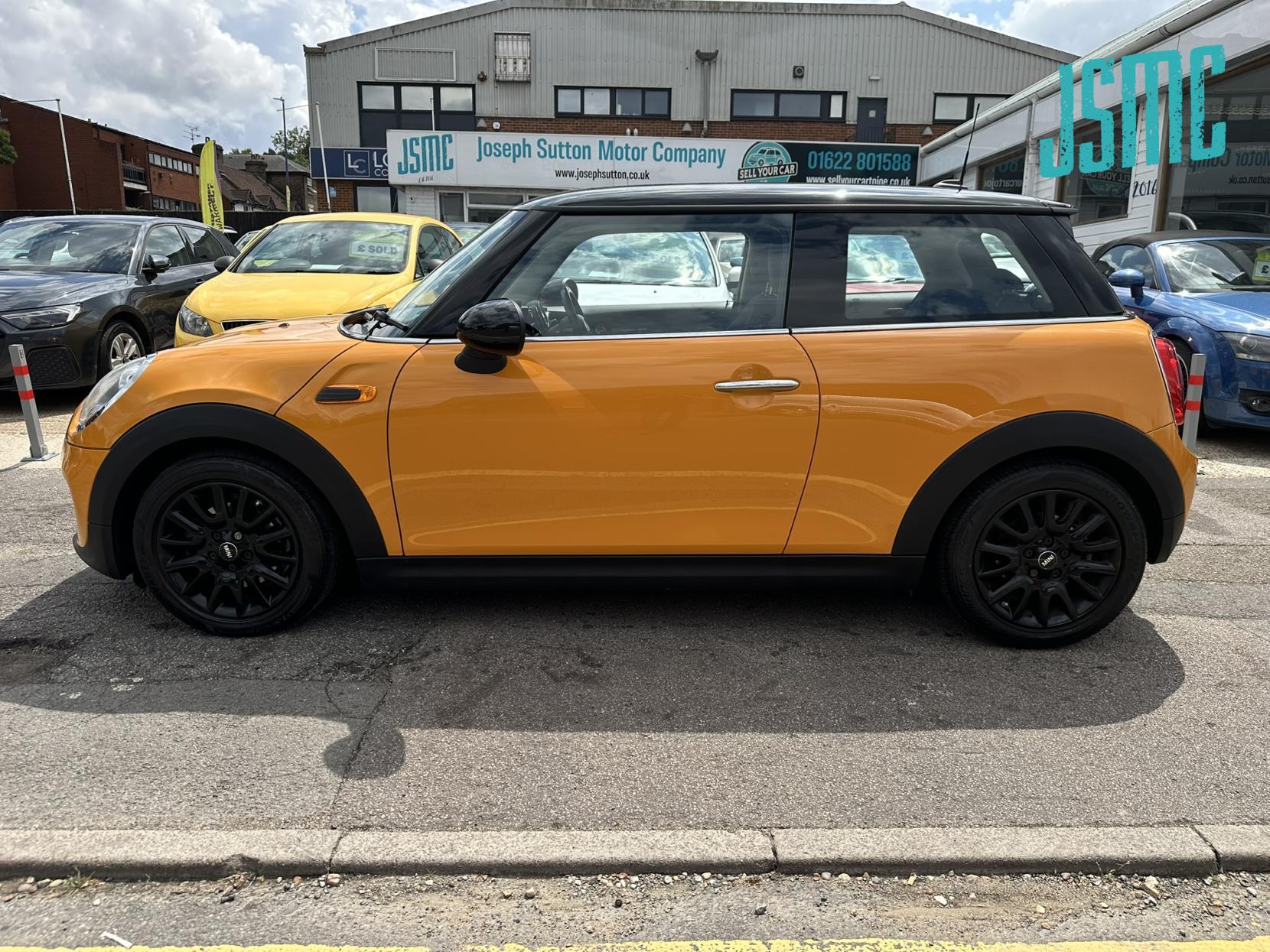 MINI Hatch 1.5 Cooper Hatchback 3dr Petrol Manual Euro 6 (s/s) (136 ps)