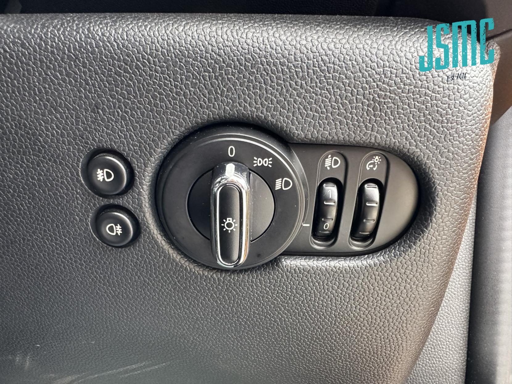 MINI Hatch 1.5 Cooper Hatchback 3dr Petrol Manual Euro 6 (s/s) (136 ps)