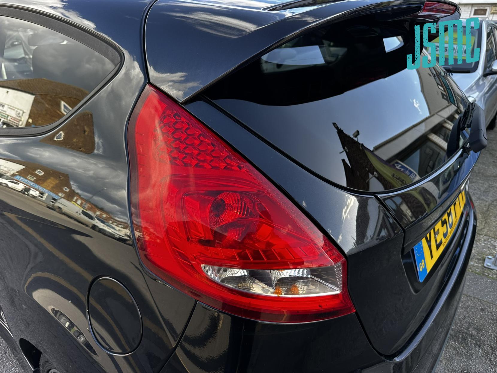 Ford Fiesta 1.6 Zetec S Hatchback 3dr Petrol Manual (139 g/km, 118 bhp)