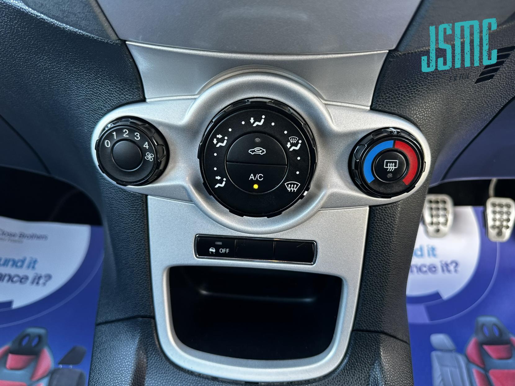 Ford Fiesta 1.6 Zetec S Hatchback 3dr Petrol Manual (139 g/km, 118 bhp)