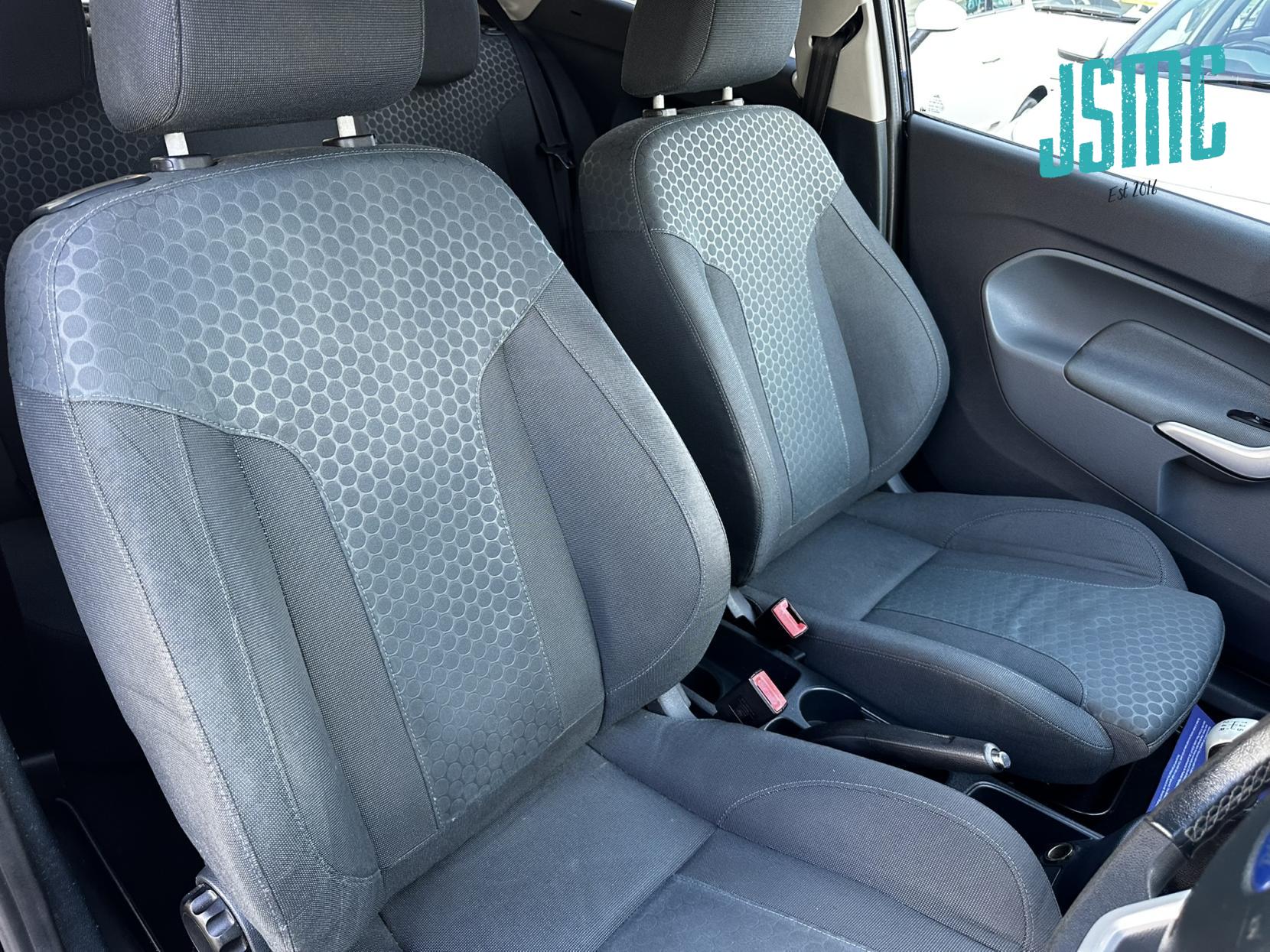 Ford Fiesta 1.6 Zetec S Hatchback 3dr Petrol Manual (139 g/km, 118 bhp)