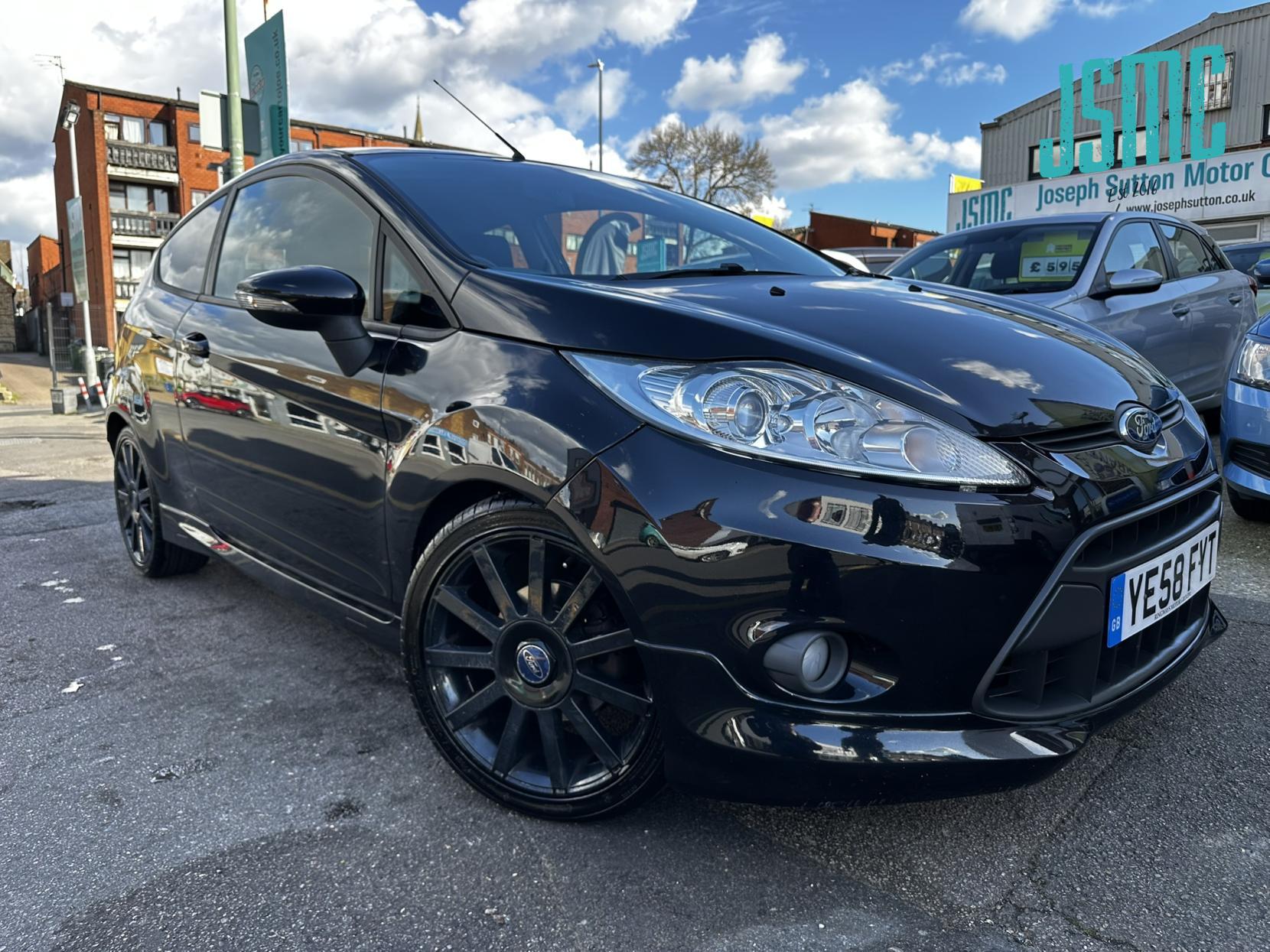 Ford Fiesta 1.6 Zetec S Hatchback 3dr Petrol Manual (139 g/km, 118 bhp)