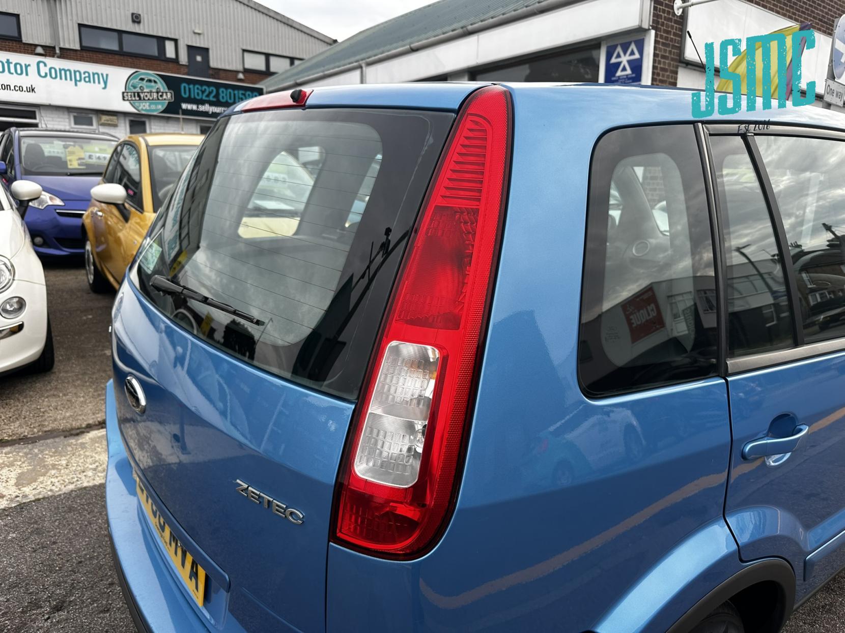 Ford Fusion 1.4 Zetec Hatchback 5dr Petrol Manual (154 g/km, 79 bhp)