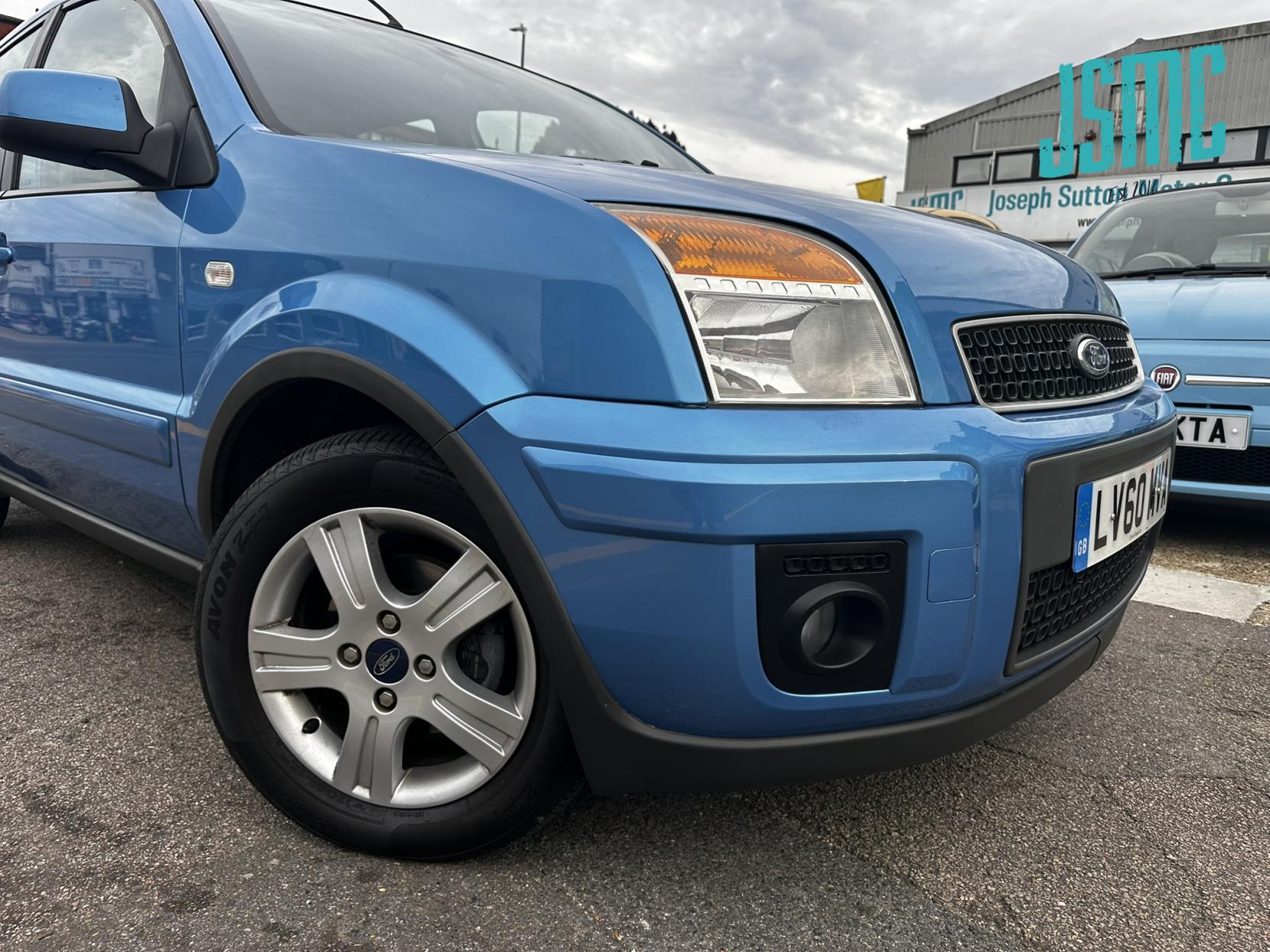 Ford Fusion 1.4 Zetec Hatchback 5dr Petrol Manual (154 g/km, 79 bhp)