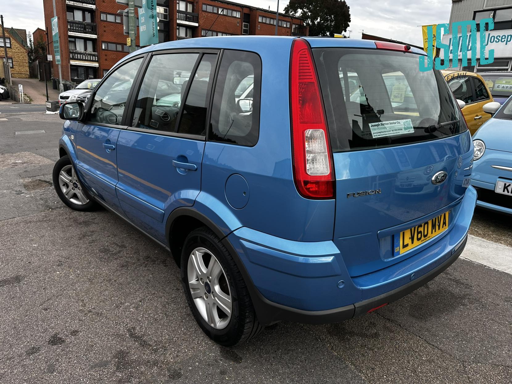 Ford Fusion 1.4 Zetec Hatchback 5dr Petrol Manual (154 g/km, 79 bhp)