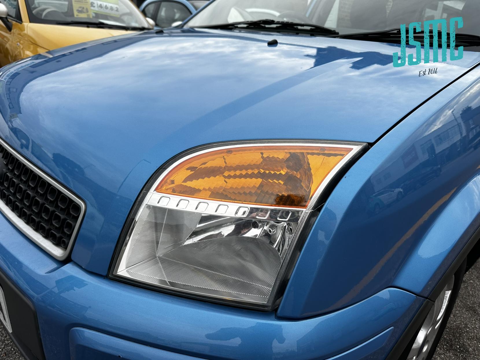 Ford Fusion 1.4 Zetec Hatchback 5dr Petrol Manual (154 g/km, 79 bhp)
