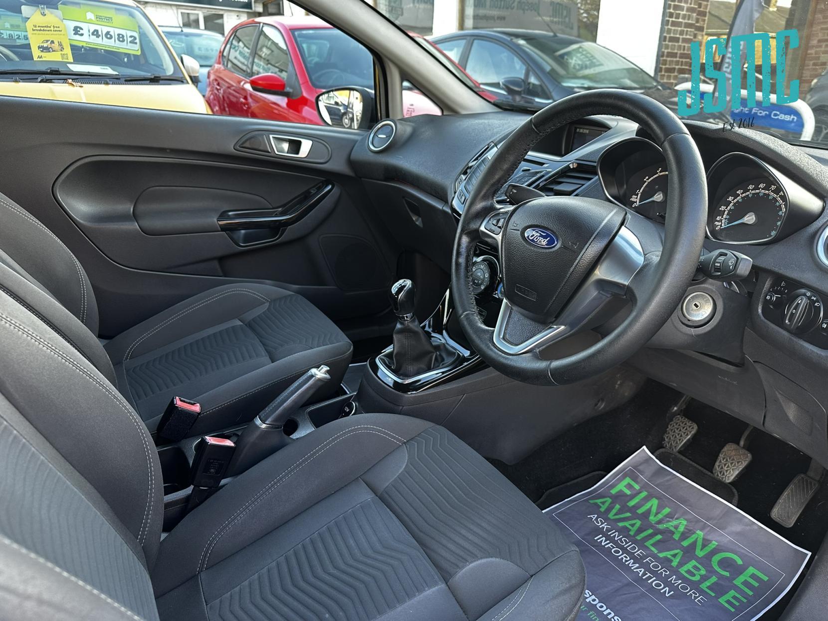 Ford Fiesta 1.25 Zetec Hatchback 3dr Petrol Manual Euro 6 (82 ps)