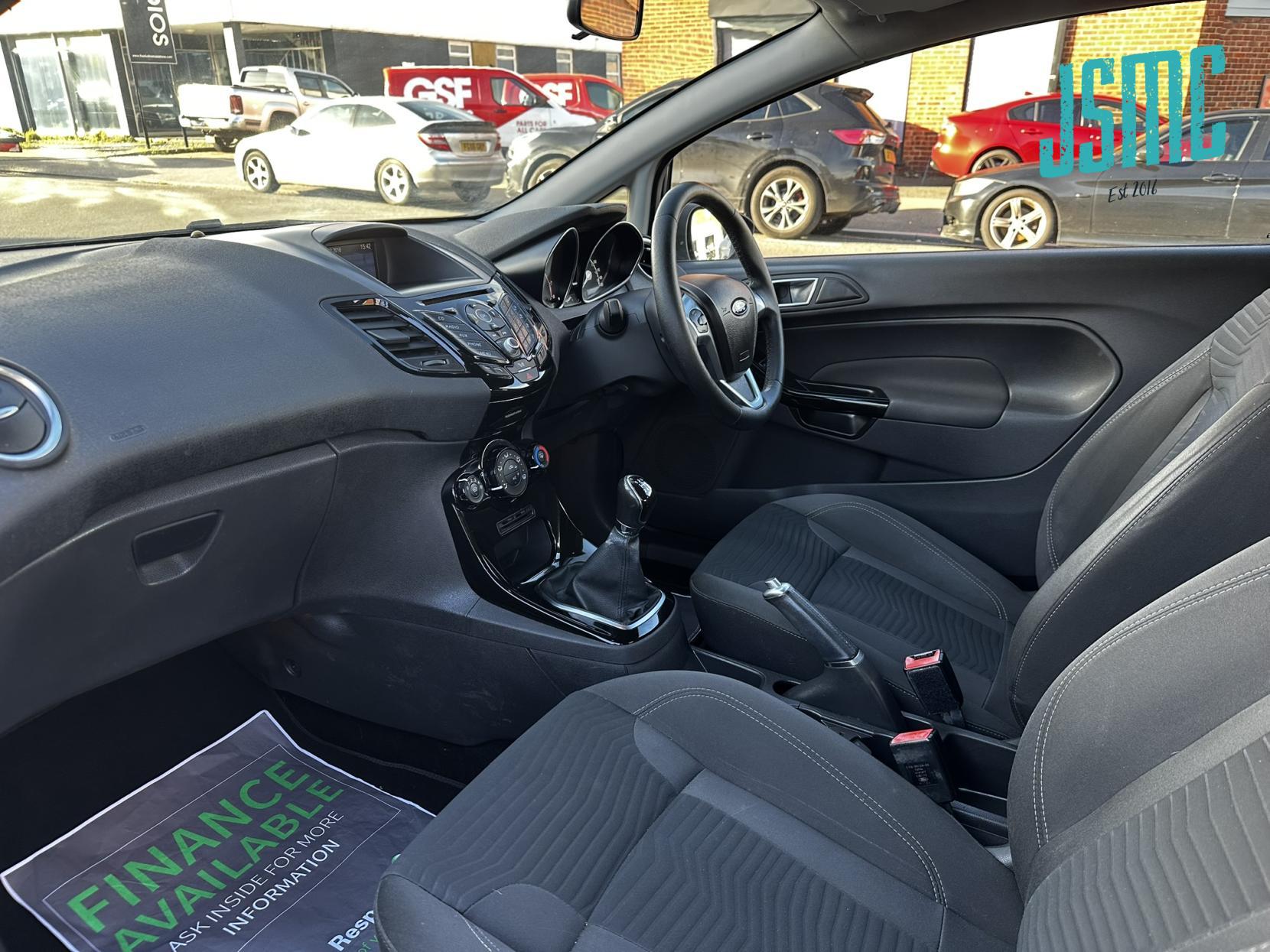 Ford Fiesta 1.25 Zetec Hatchback 3dr Petrol Manual Euro 6 (82 ps)