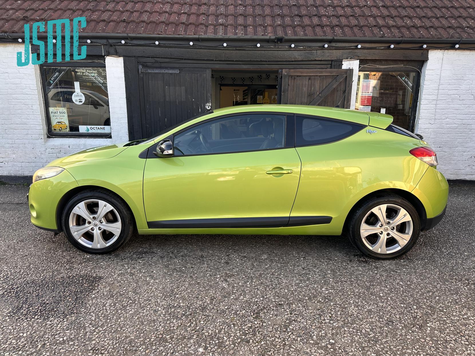 Renault Megane 1.6 16V I-Music Coupe 3dr Petrol Manual Euro 5 (110 ps)