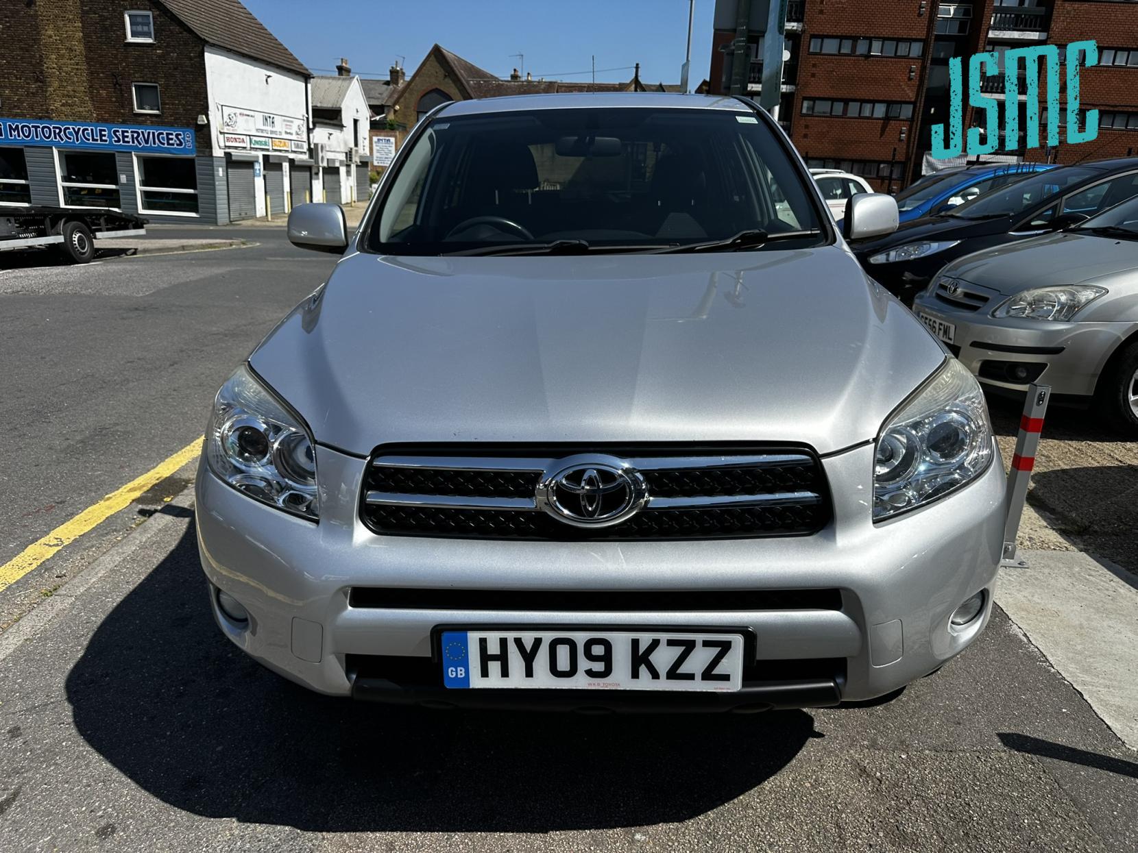 Toyota RAV4 2.0 XT-R SUV 5dr Petrol Manual 4WD (202 g/km, 150 bhp)