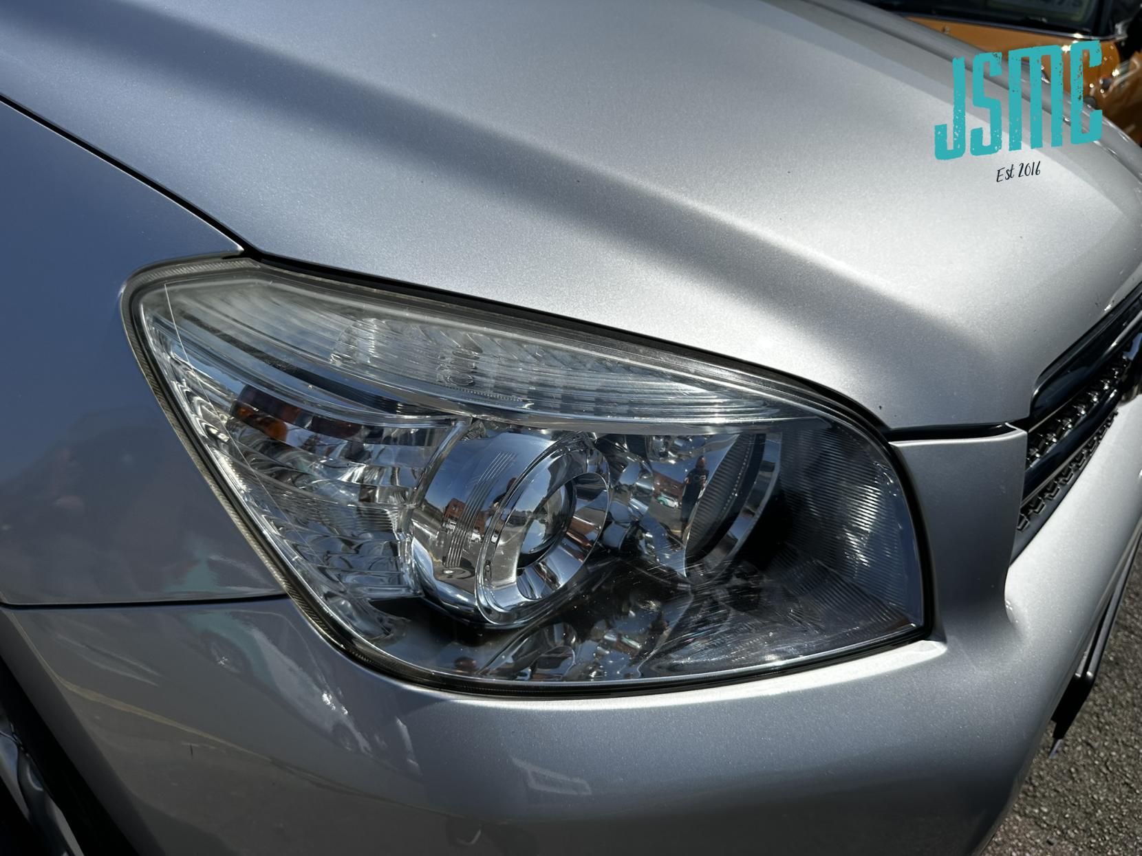 Toyota RAV4 2.0 XT-R SUV 5dr Petrol Manual 4WD (202 g/km, 150 bhp)