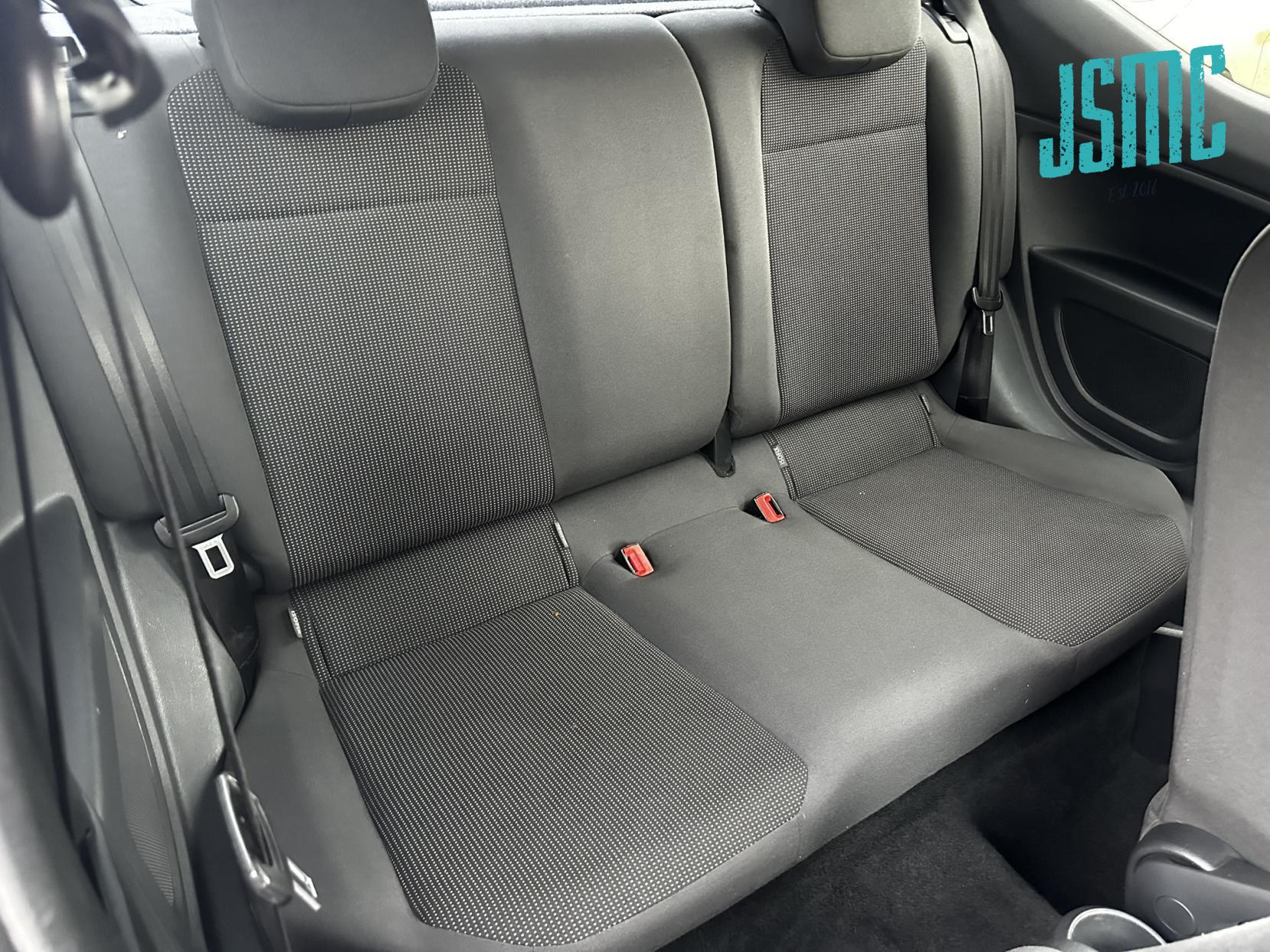 Volkswagen up! 1.0 High up! Hatchback 3dr Petrol Manual Euro 5 (75 ps)