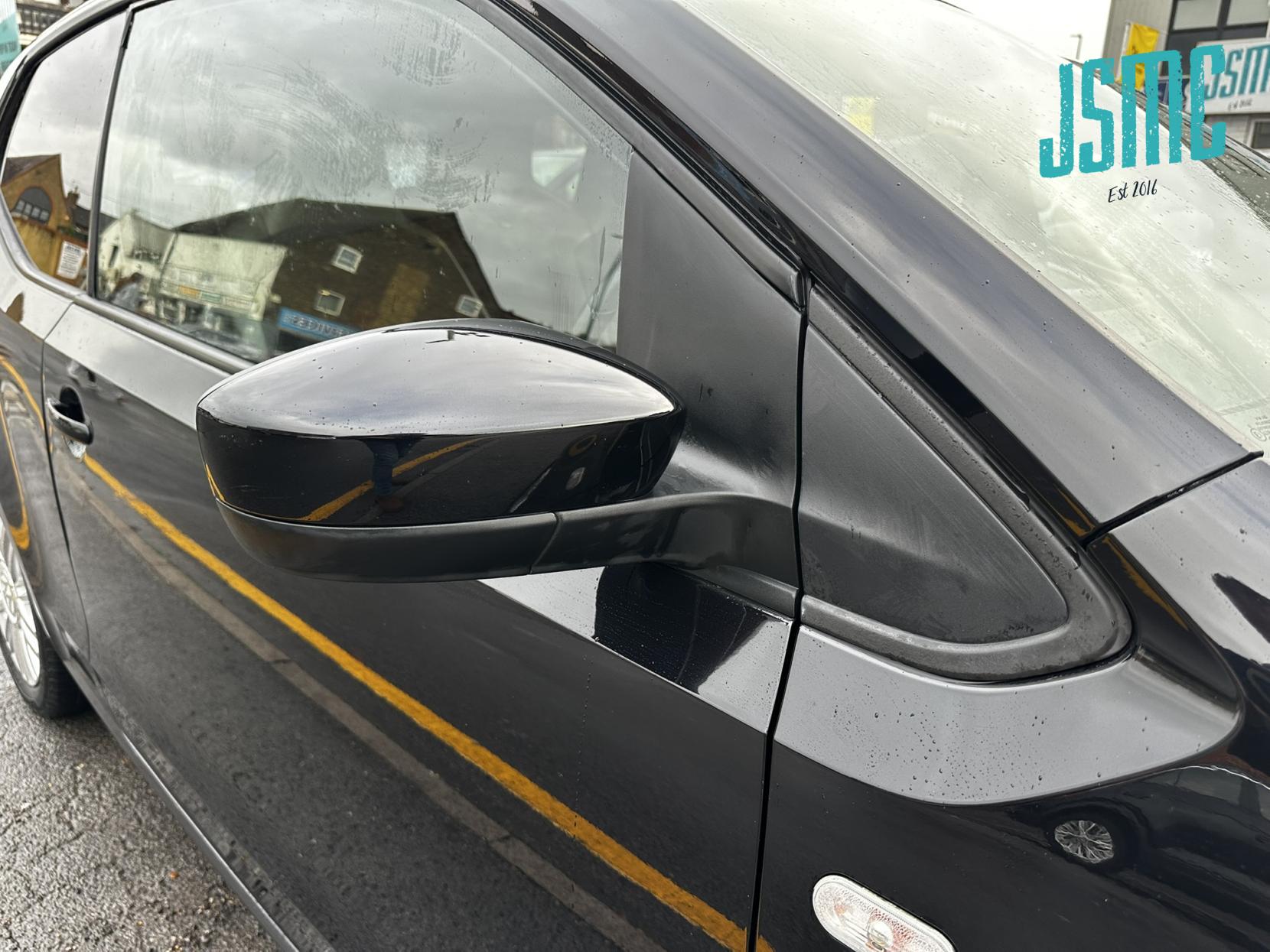 Volkswagen up! 1.0 High up! Hatchback 3dr Petrol Manual Euro 5 (75 ps)