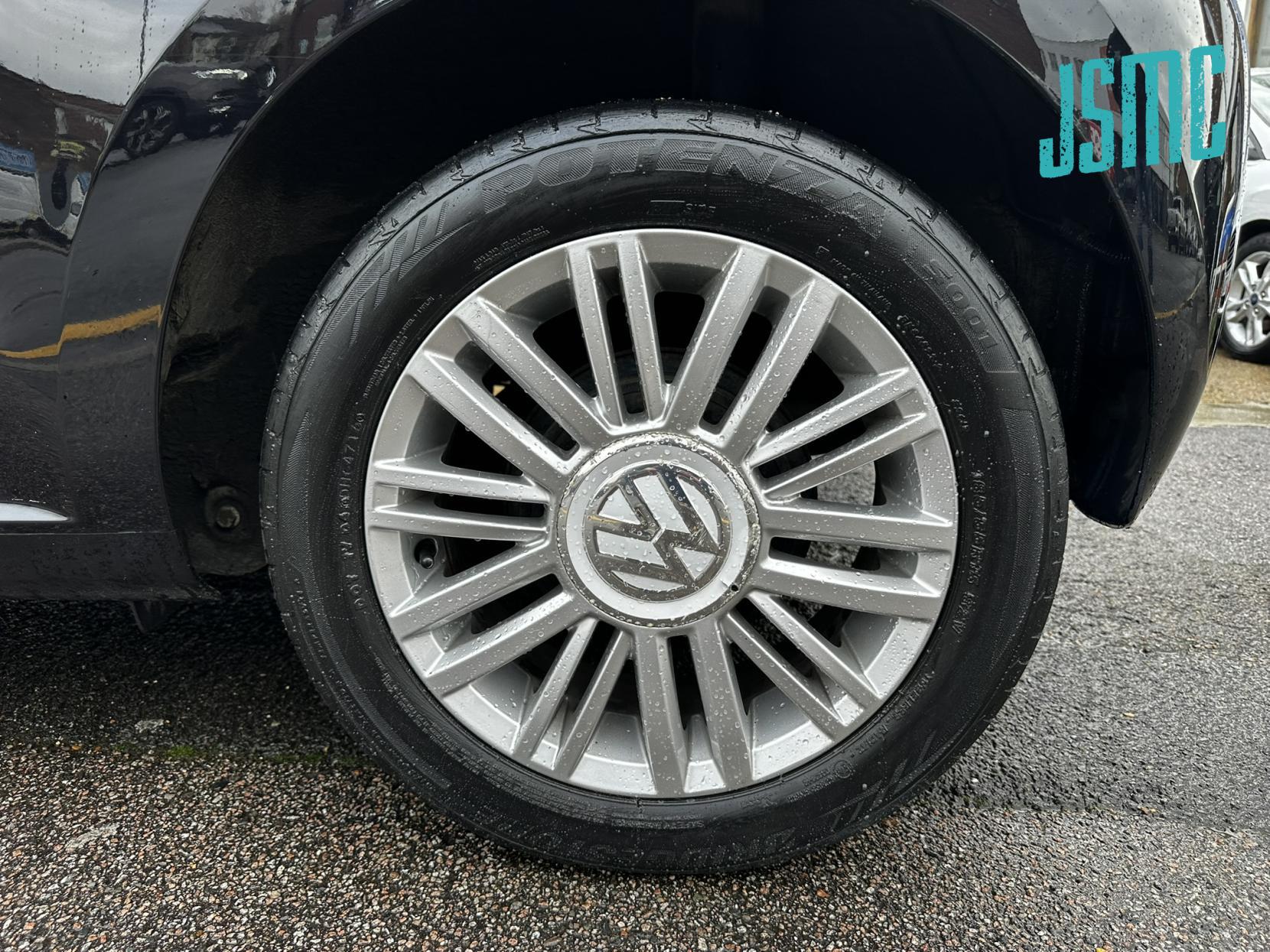 Volkswagen up! 1.0 High up! Hatchback 3dr Petrol Manual Euro 5 (75 ps)