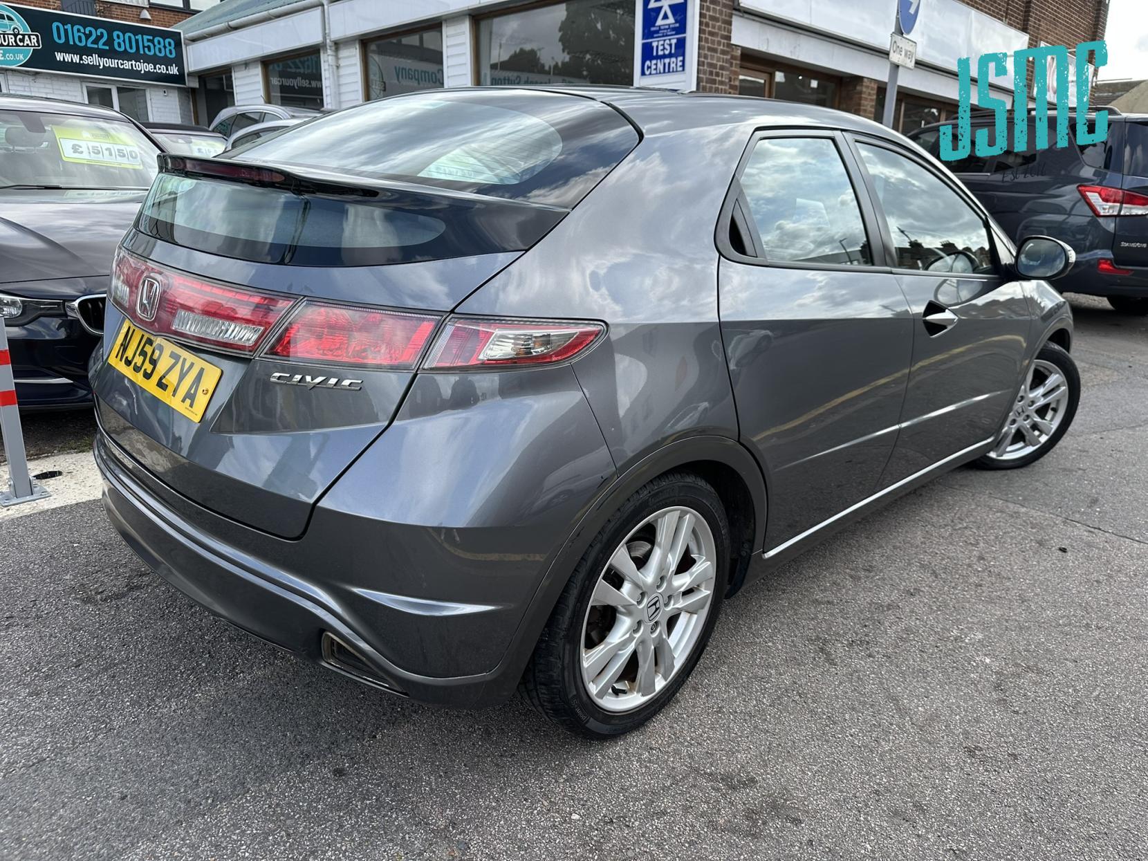 Honda Civic 1.8 i-VTEC ES Hatchback 5dr Petrol Manual (155 g/km, 138 bhp)