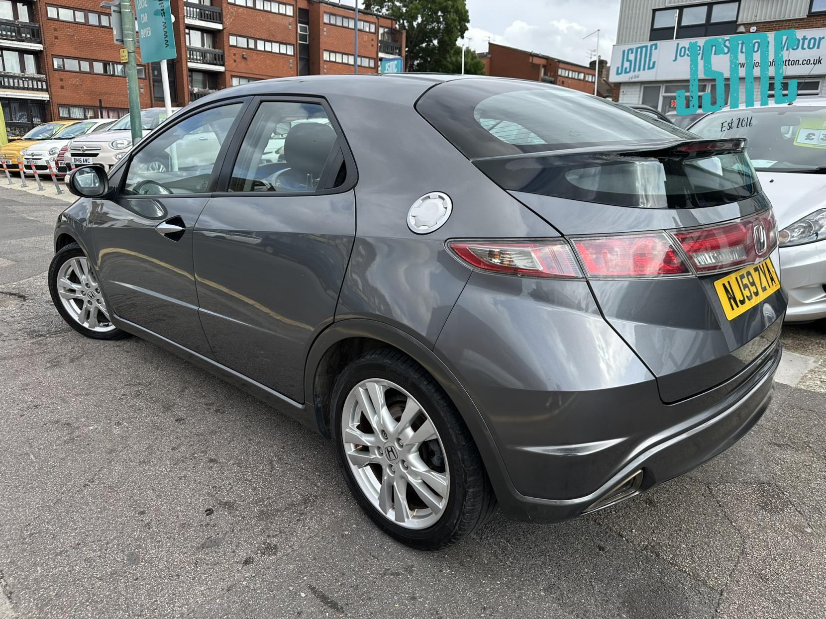 Honda Civic 1.8 i-VTEC ES Hatchback 5dr Petrol Manual (155 g/km, 138 bhp)