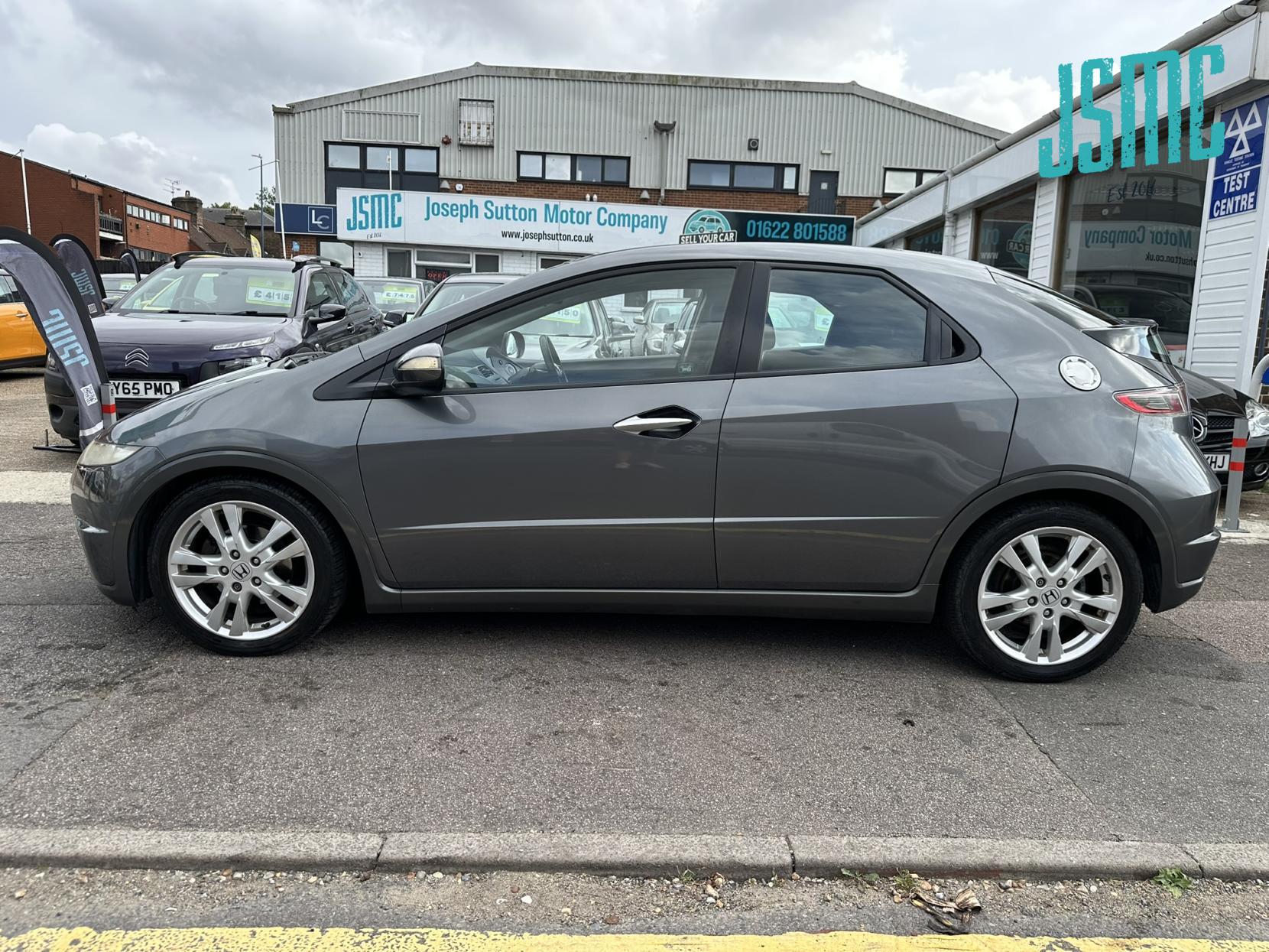 Honda Civic 1.8 i-VTEC ES Hatchback 5dr Petrol Manual (155 g/km, 138 bhp)