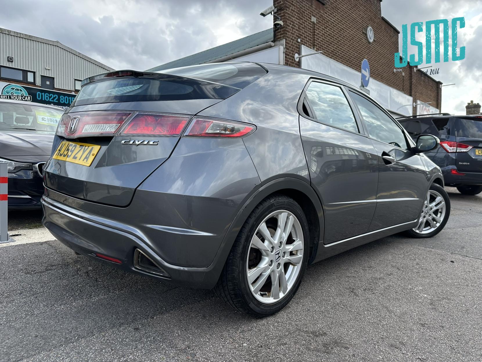 Honda Civic 1.8 i-VTEC ES Hatchback 5dr Petrol Manual (155 g/km, 138 bhp)