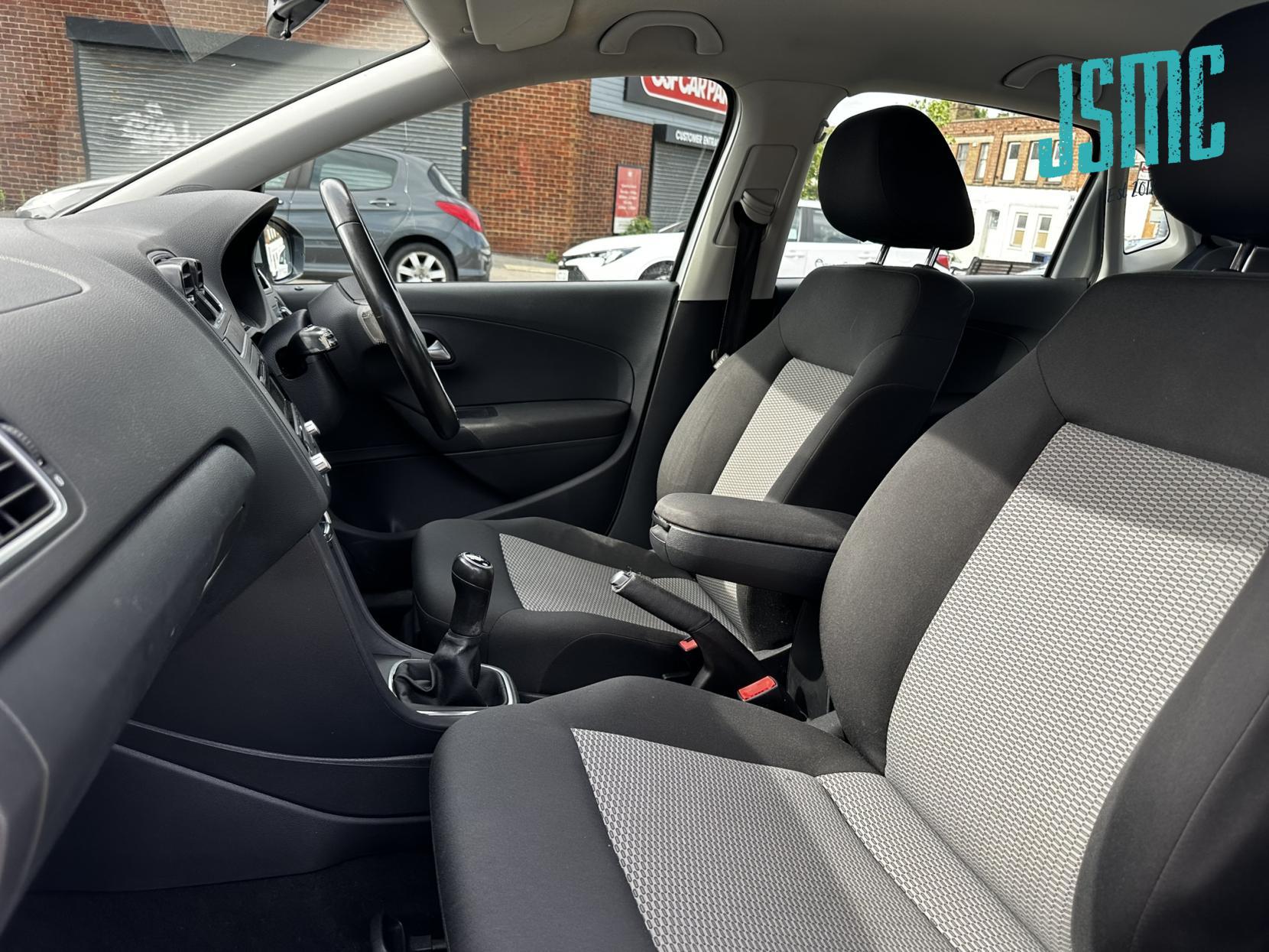 Volkswagen Polo 1.2 TDI BlueMotion Hatchback 5dr Diesel Manual Euro 5 (s/s) (75 ps)