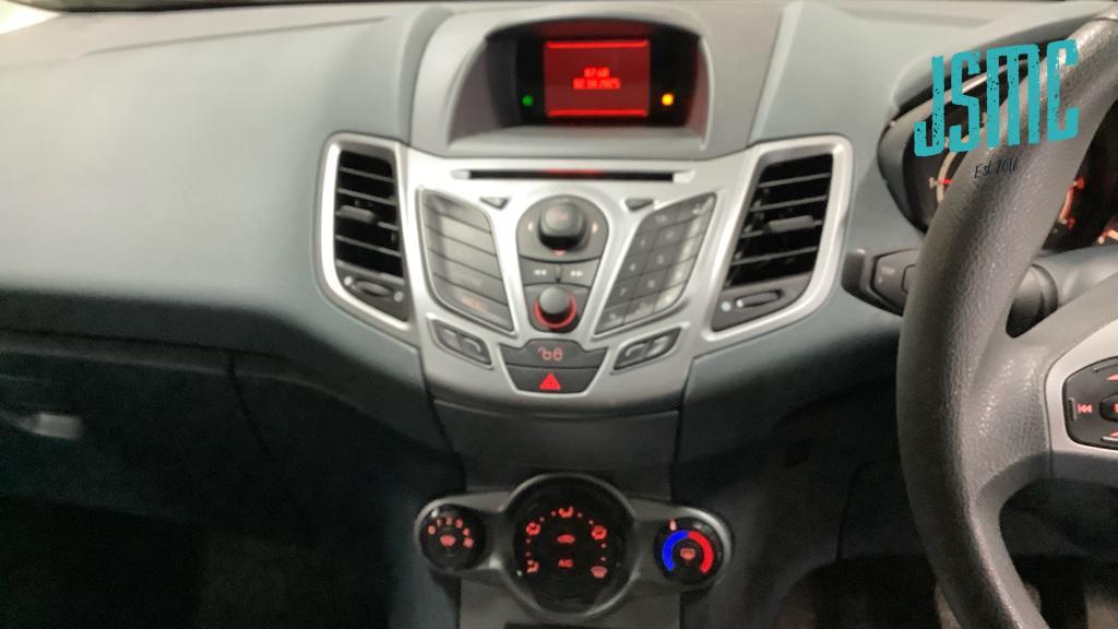Ford Fiesta 1.4 Style + Hatchback 5dr Petrol Automatic (154 g/km, 94 bhp)