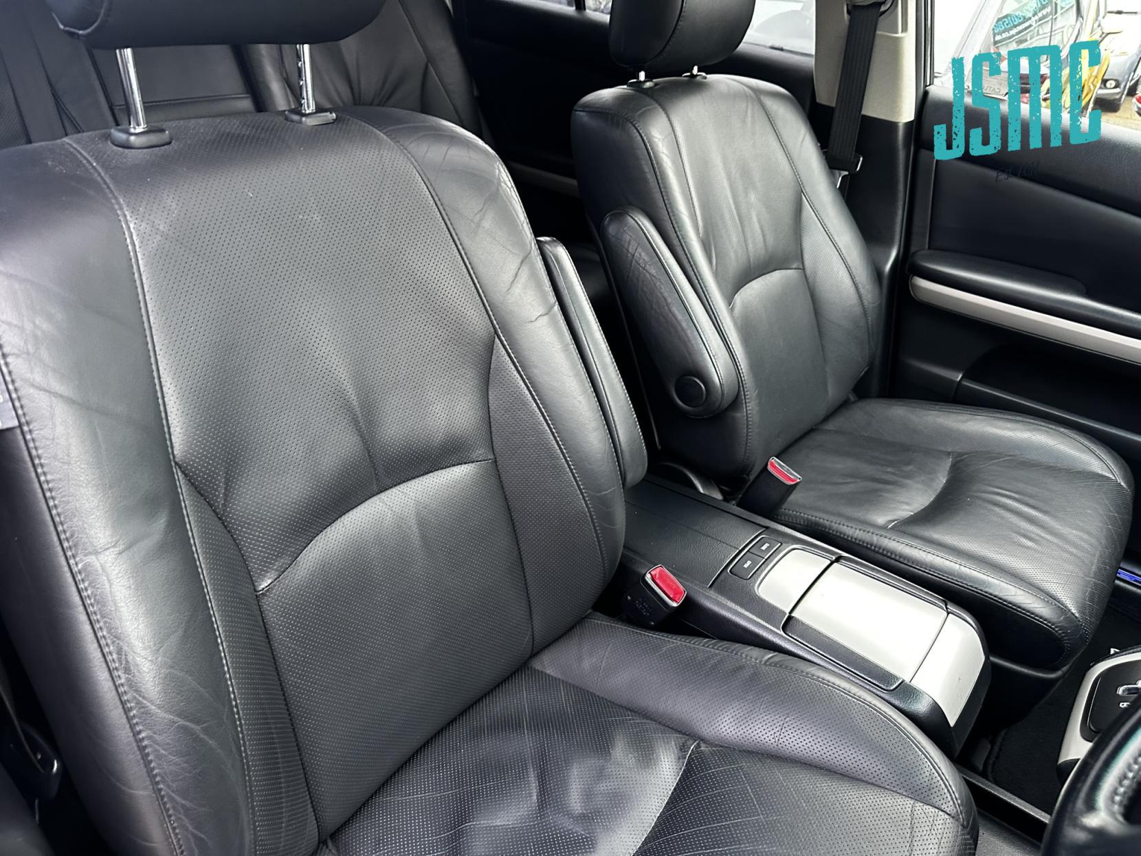 Lexus RX 3.3 400h SE SUV 5dr Petrol Hybrid CVT (192 g/km, 208 bhp)