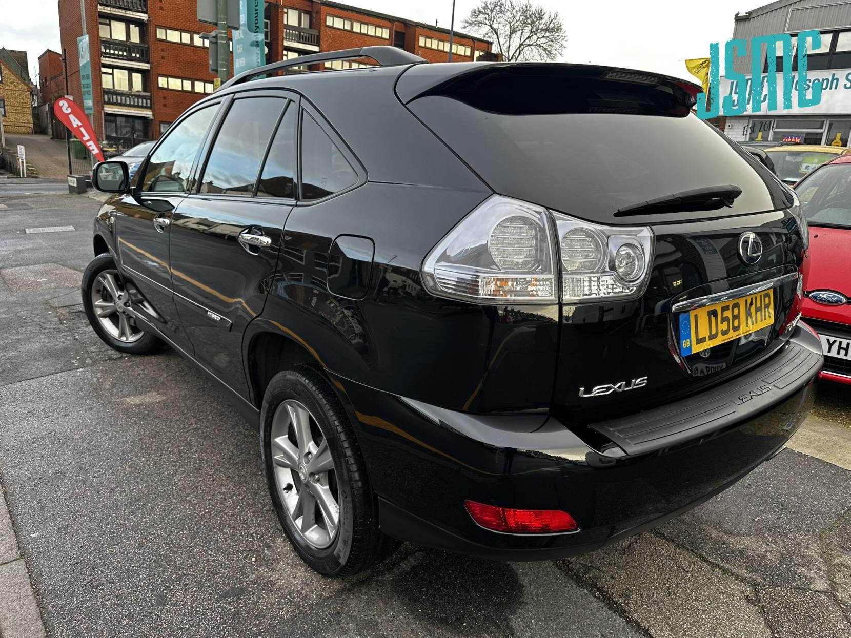 Lexus RX 3.3 400h SE SUV 5dr Petrol Hybrid CVT (192 g/km, 208 bhp)