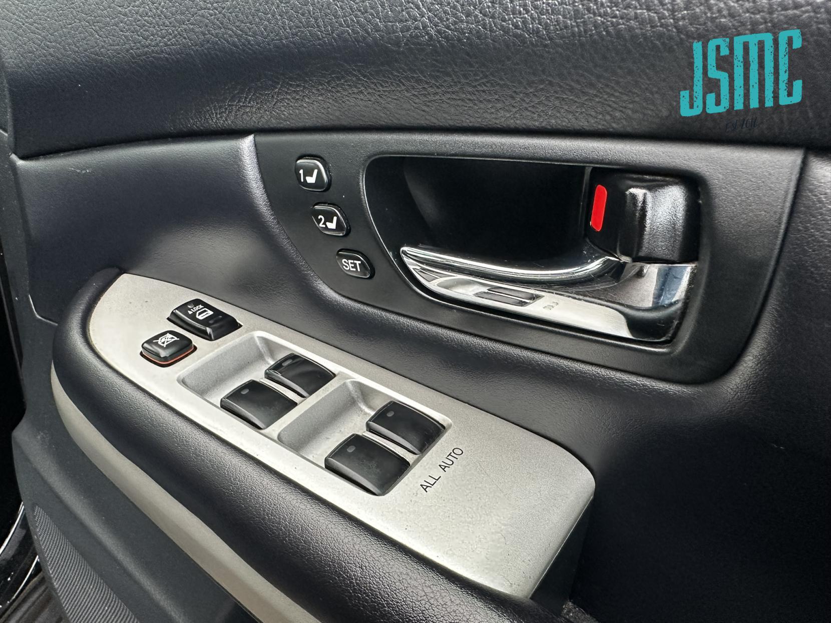 Lexus RX 3.3 400h SE SUV 5dr Petrol Hybrid CVT (192 g/km, 208 bhp)