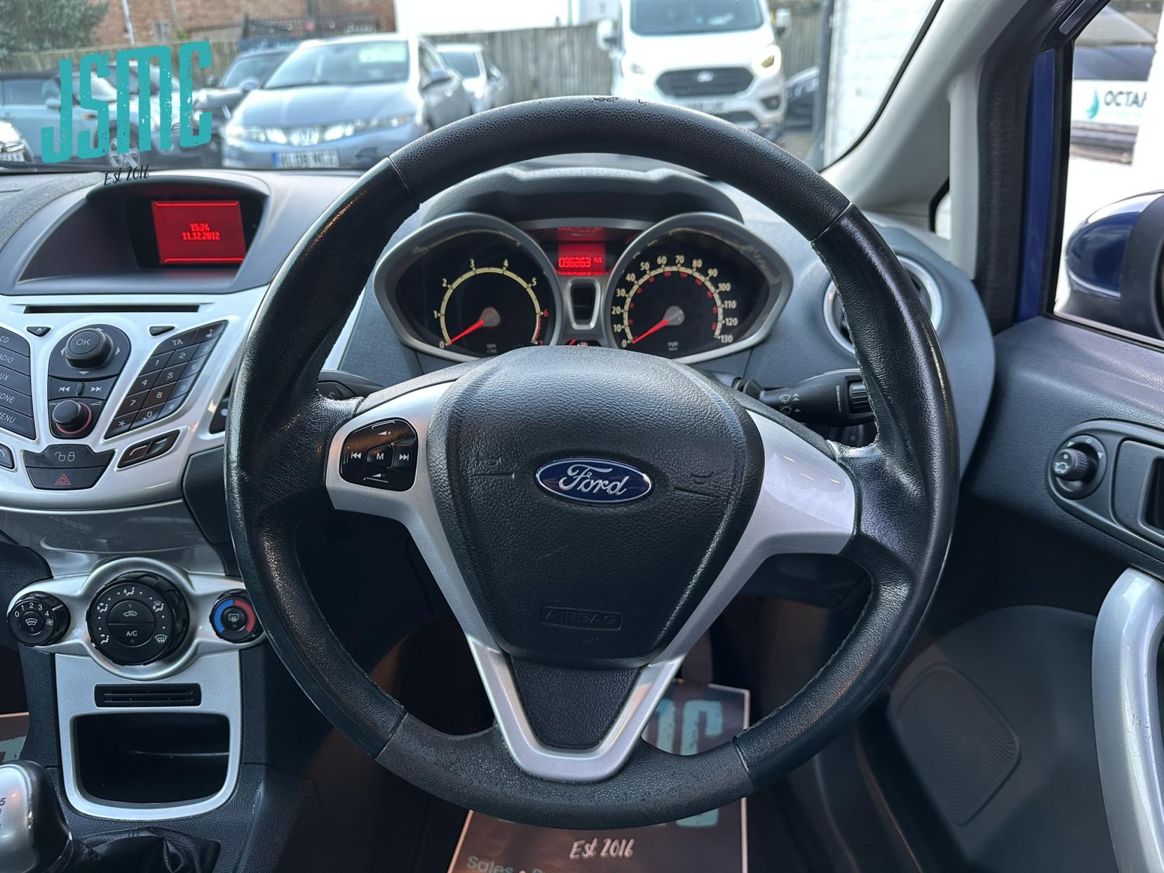 Ford Fiesta 1.4 Zetec Hatchback 3dr Petrol Manual (133 g/km, 94 bhp)